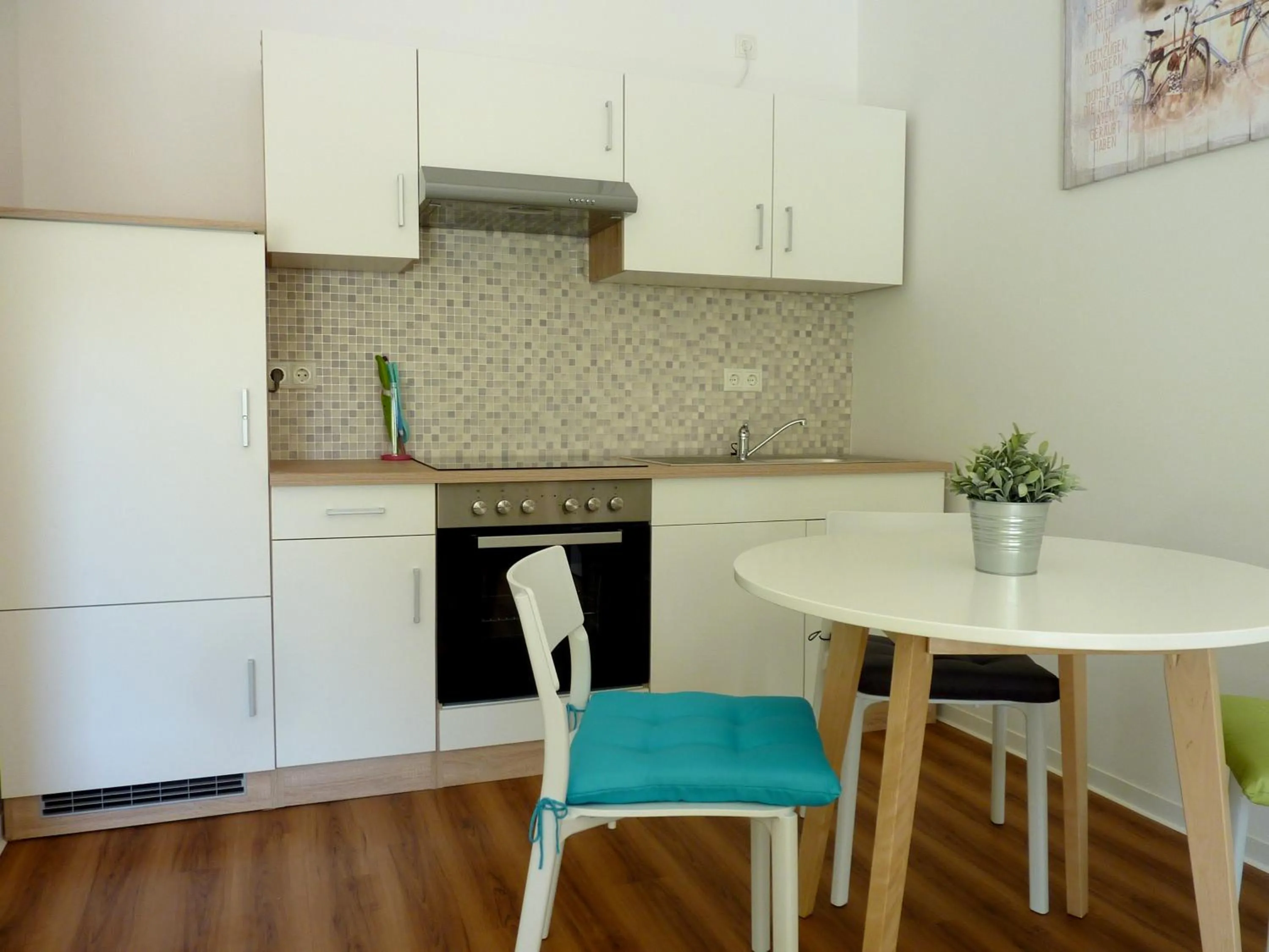 Photo of the whole room in City Apartment Jena