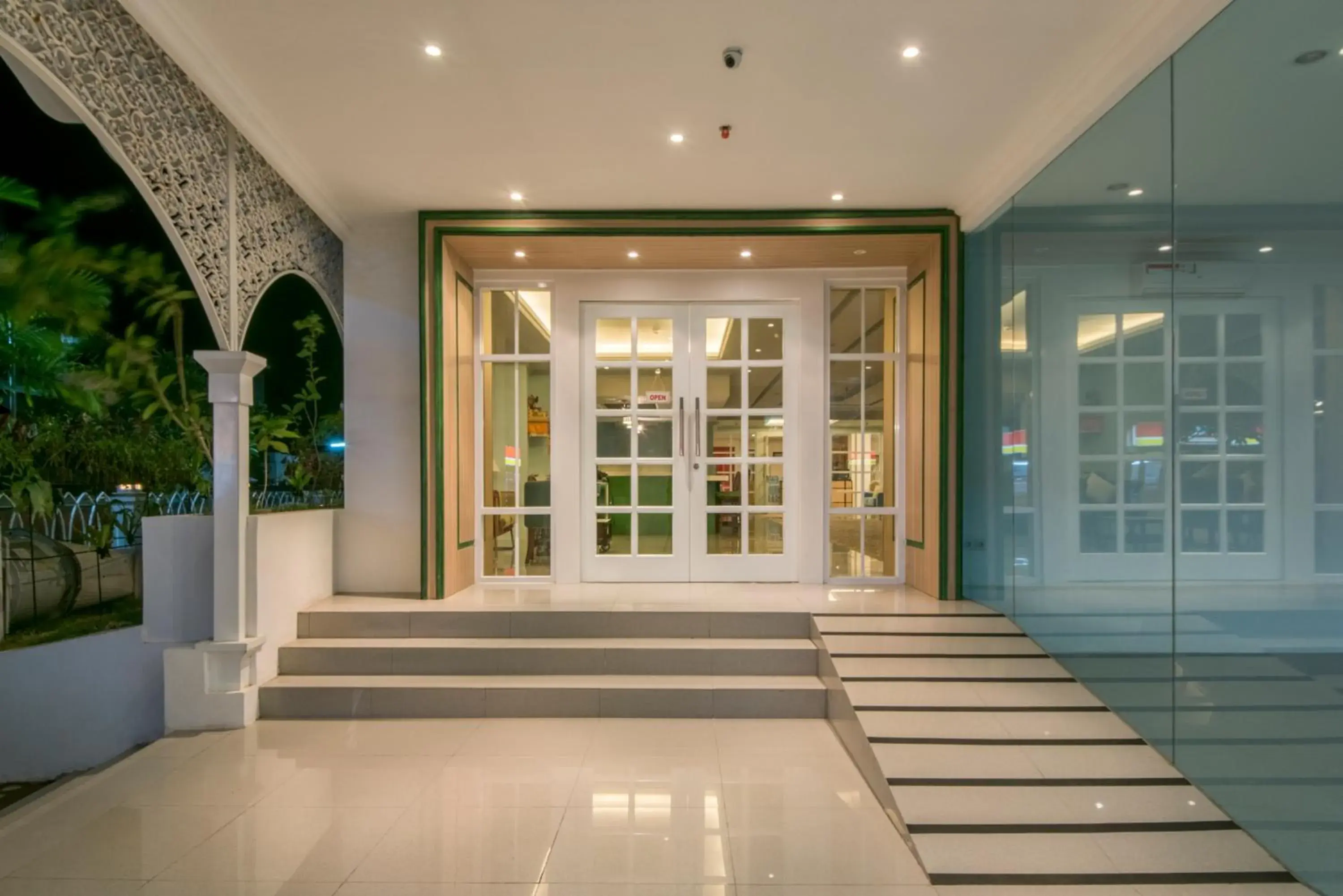 Facade/entrance in Yan's House Hotel Facade/entrance in Yan's House Hotel