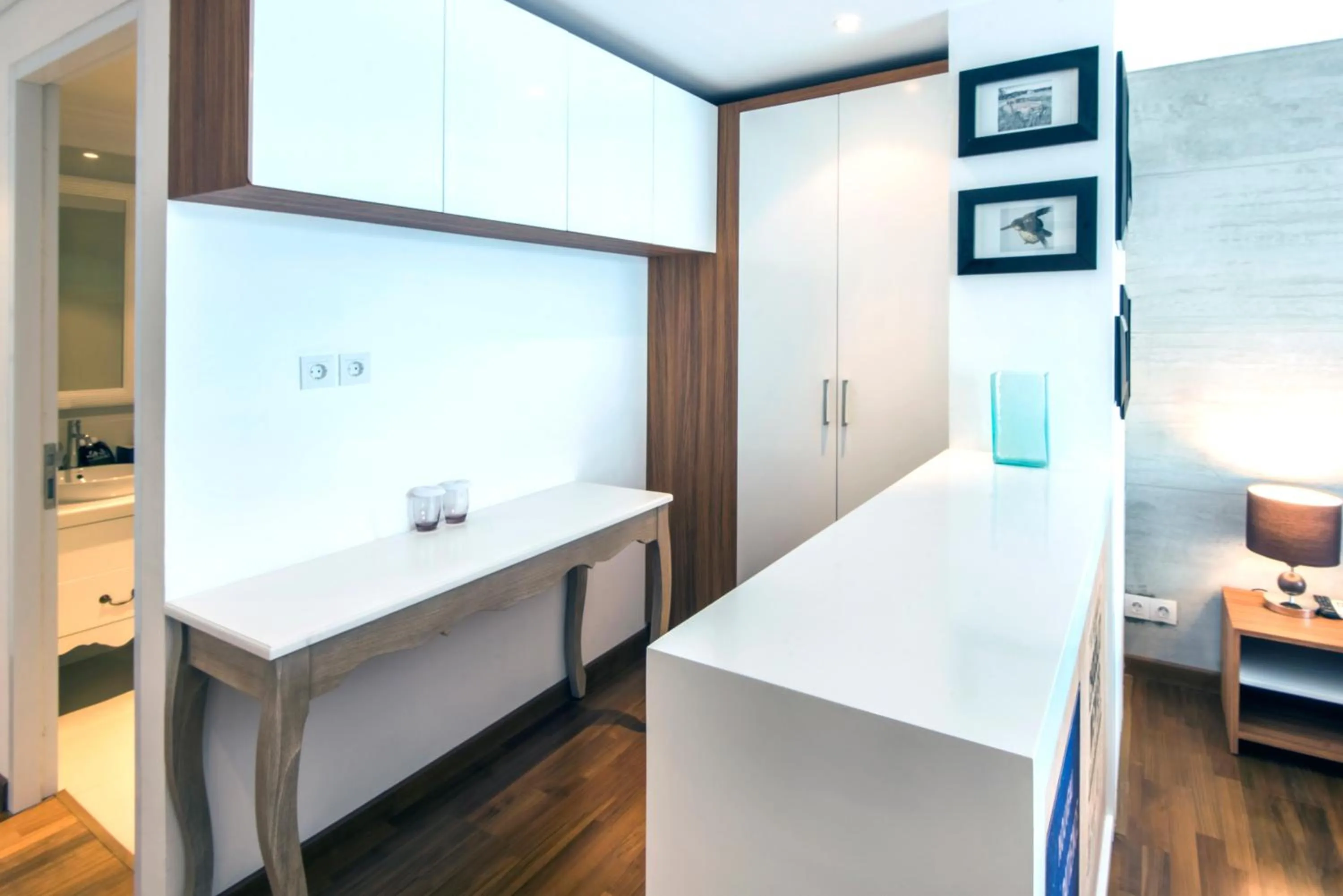 Kitchen or kitchenette in Yan's House Hotel