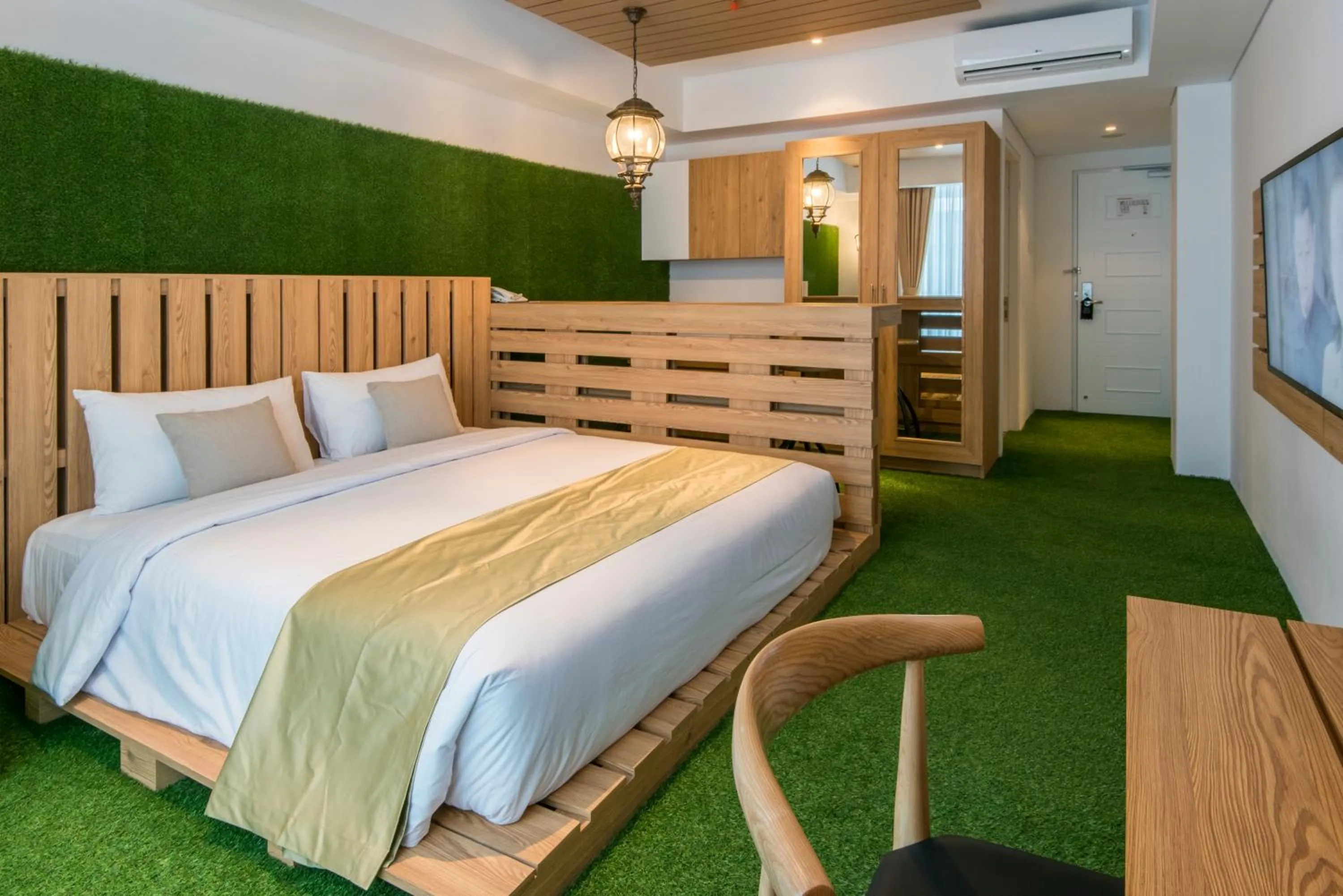 Bedroom, Bed in Yan's House Hotel