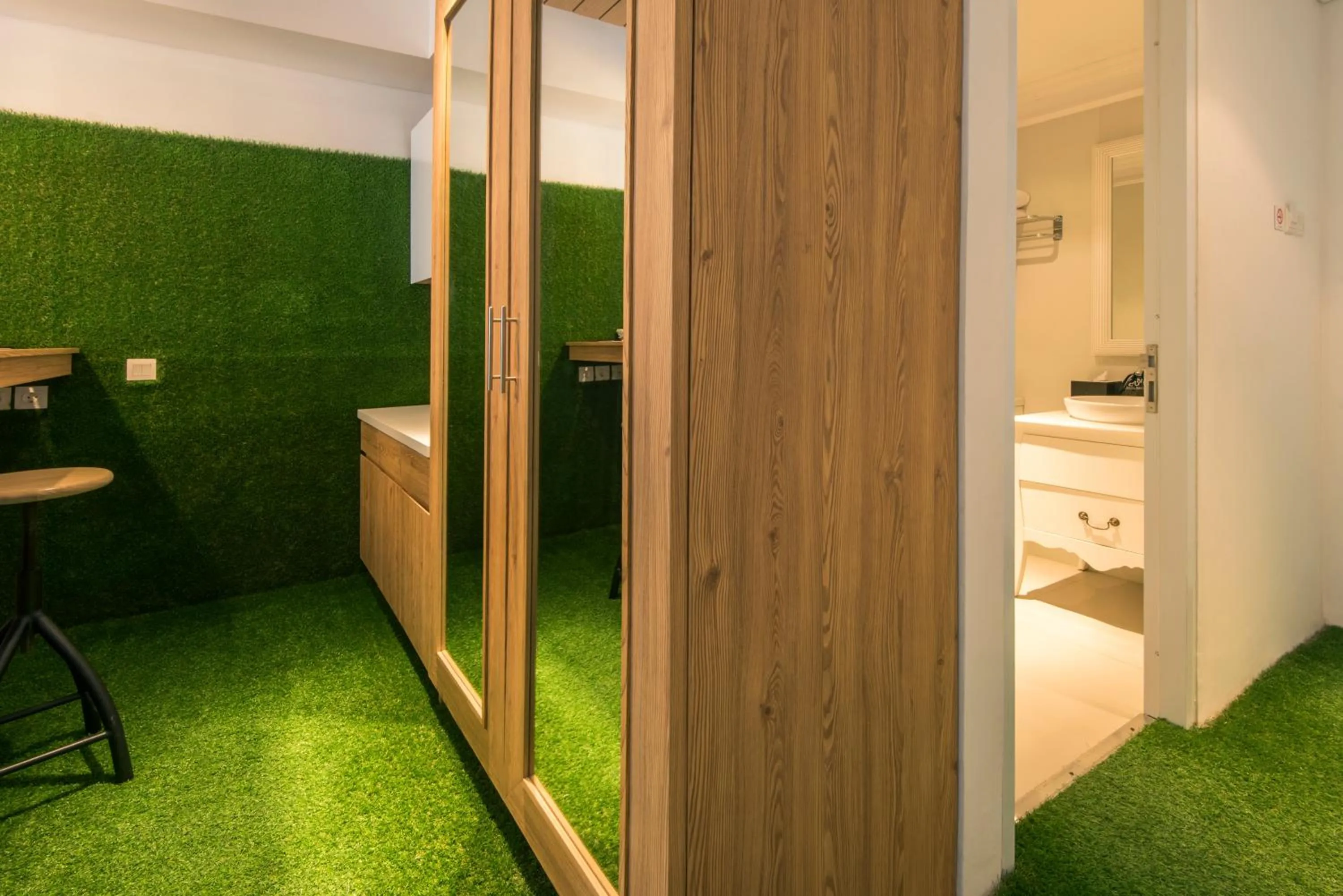 Bedroom, Bed in Yan's House Hotel