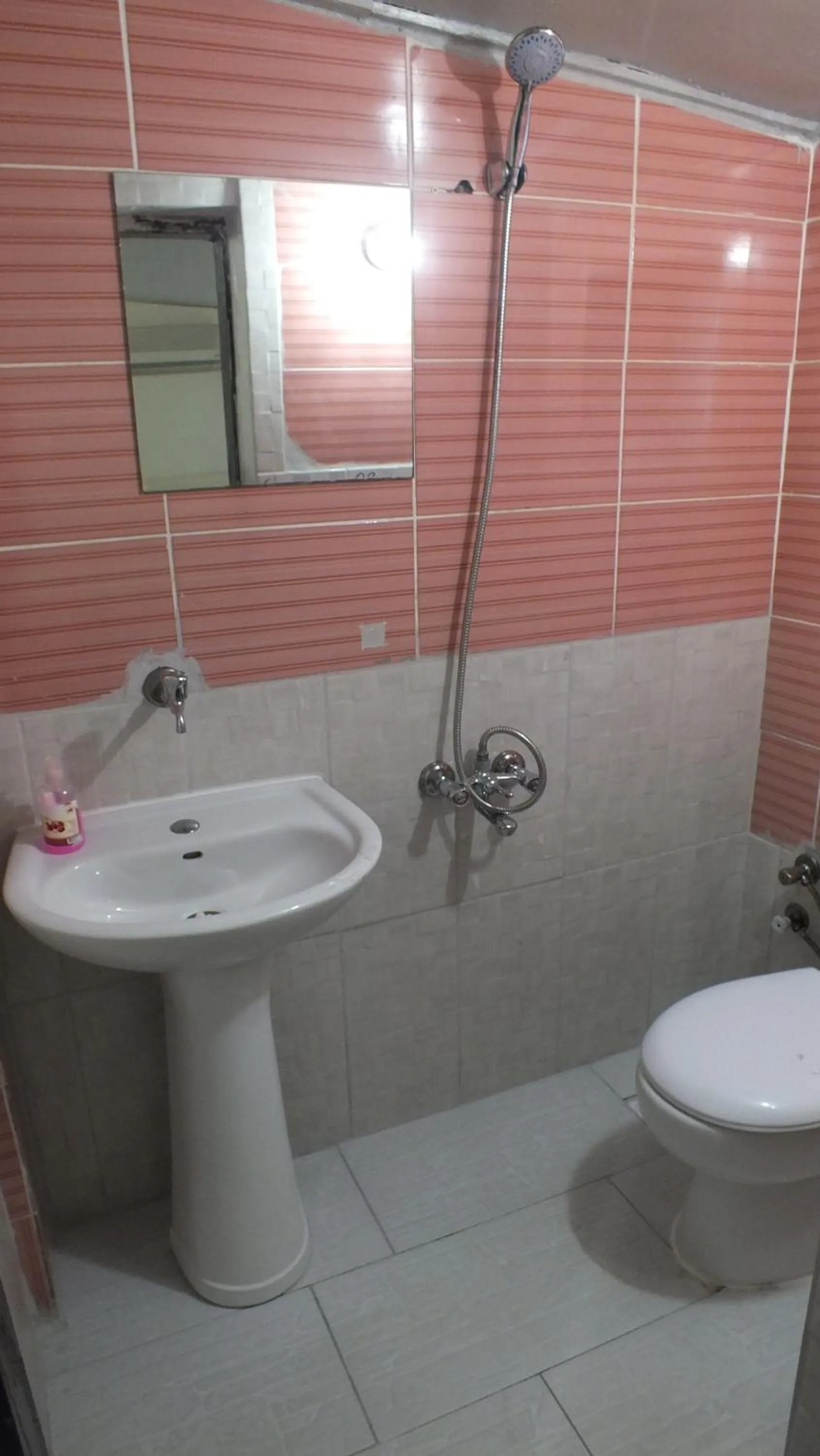 Shower in Ersoy Efe Pansiyon