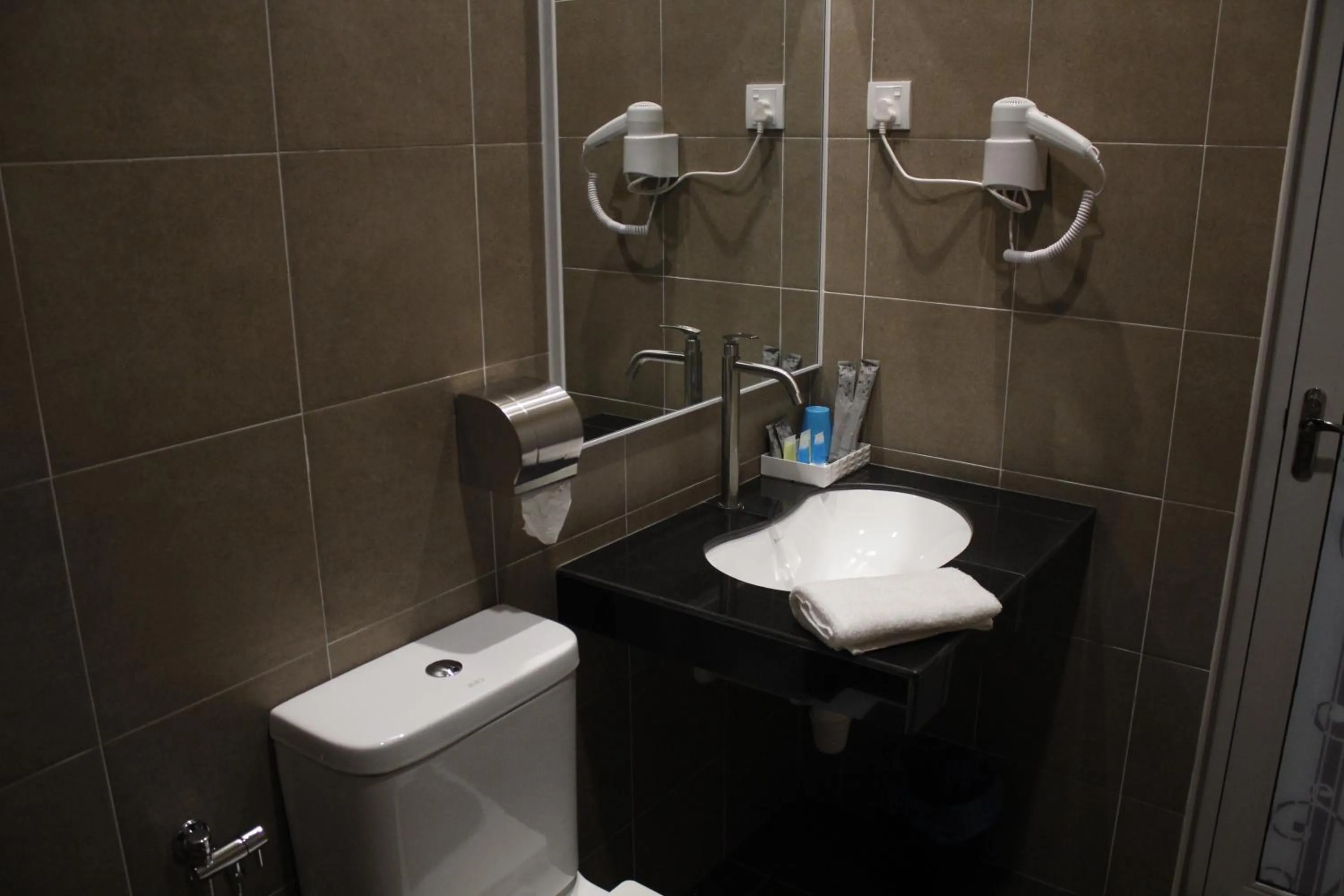 Bathroom in Austin GuestHouse