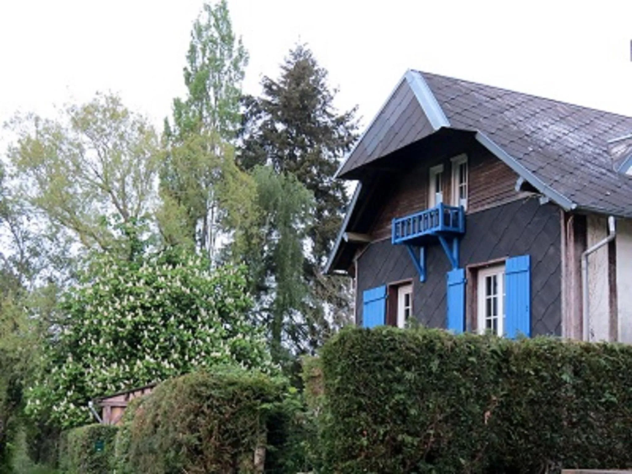 Property building in Le Chant Des Fees