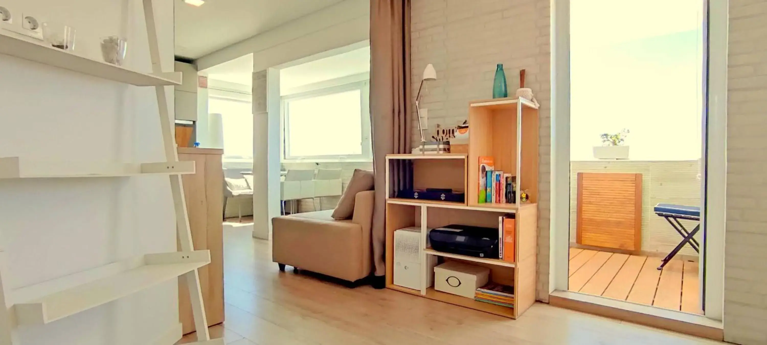 One-Bedroom Apartment with Sea View and Terrace in Panorama Penthouse One-Bedroom Apartment with Sea View and Terrace in Panorama Penthouse