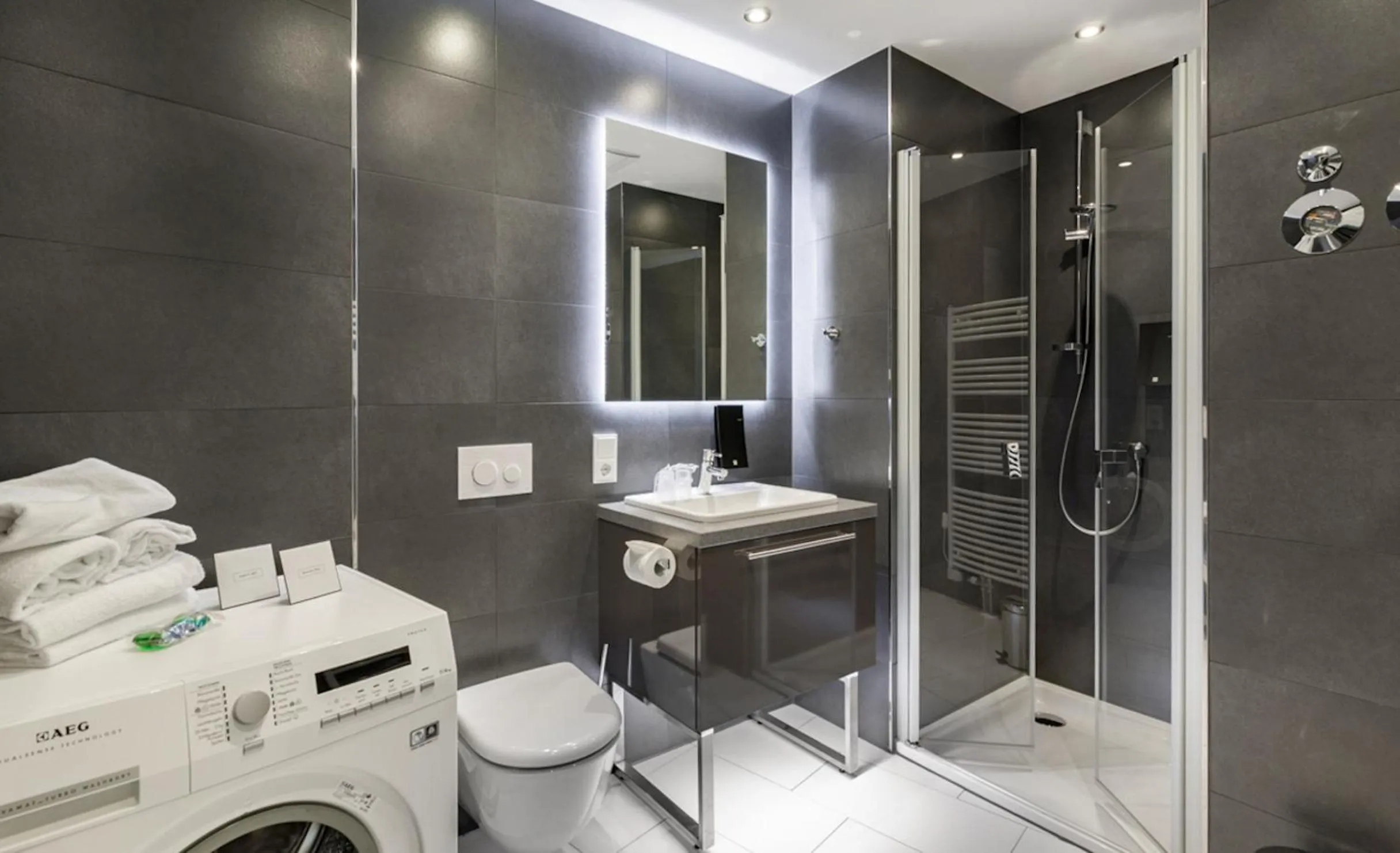 Shower in Residenz am Zwinger