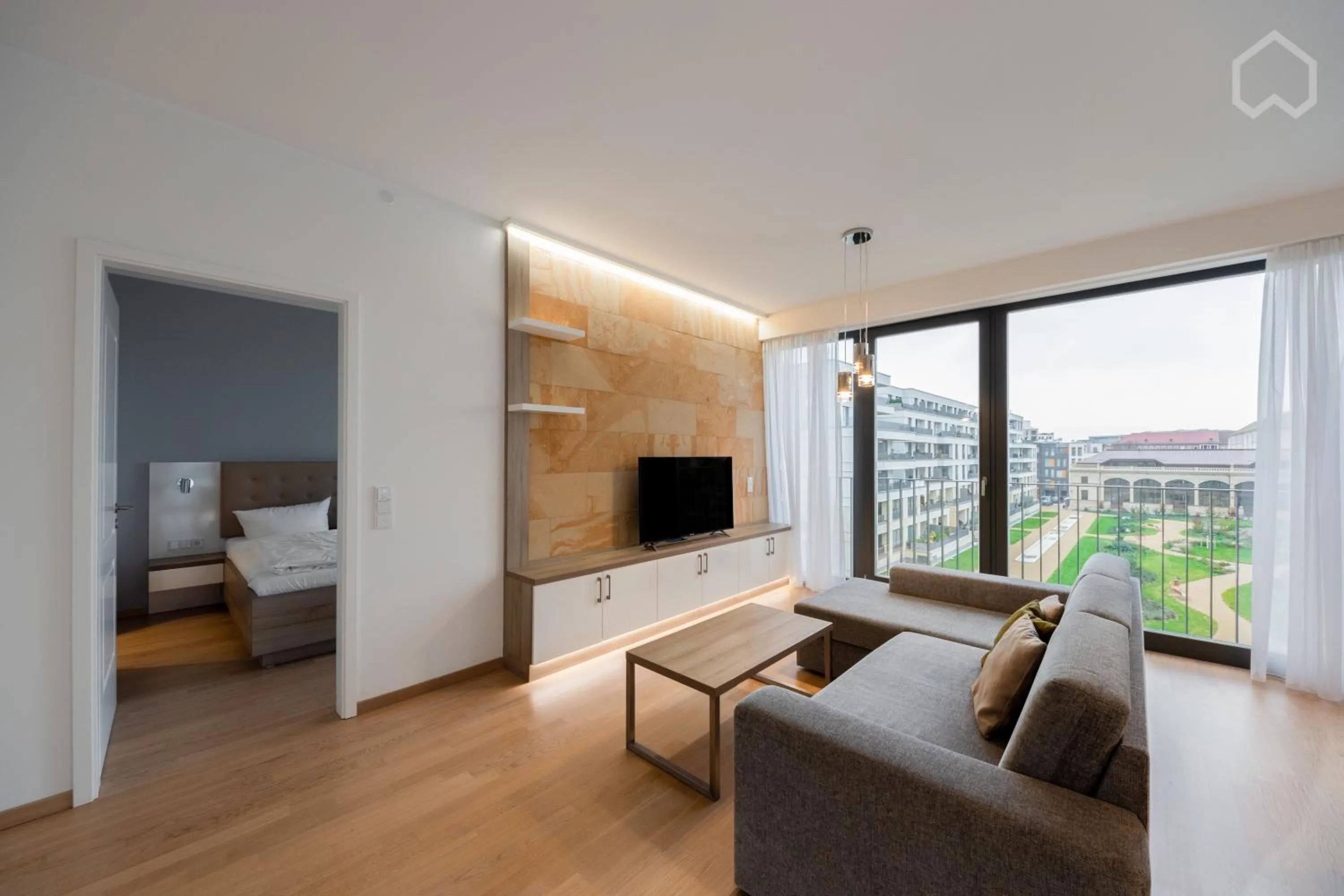 Photo of the whole room in Residenz am Zwinger