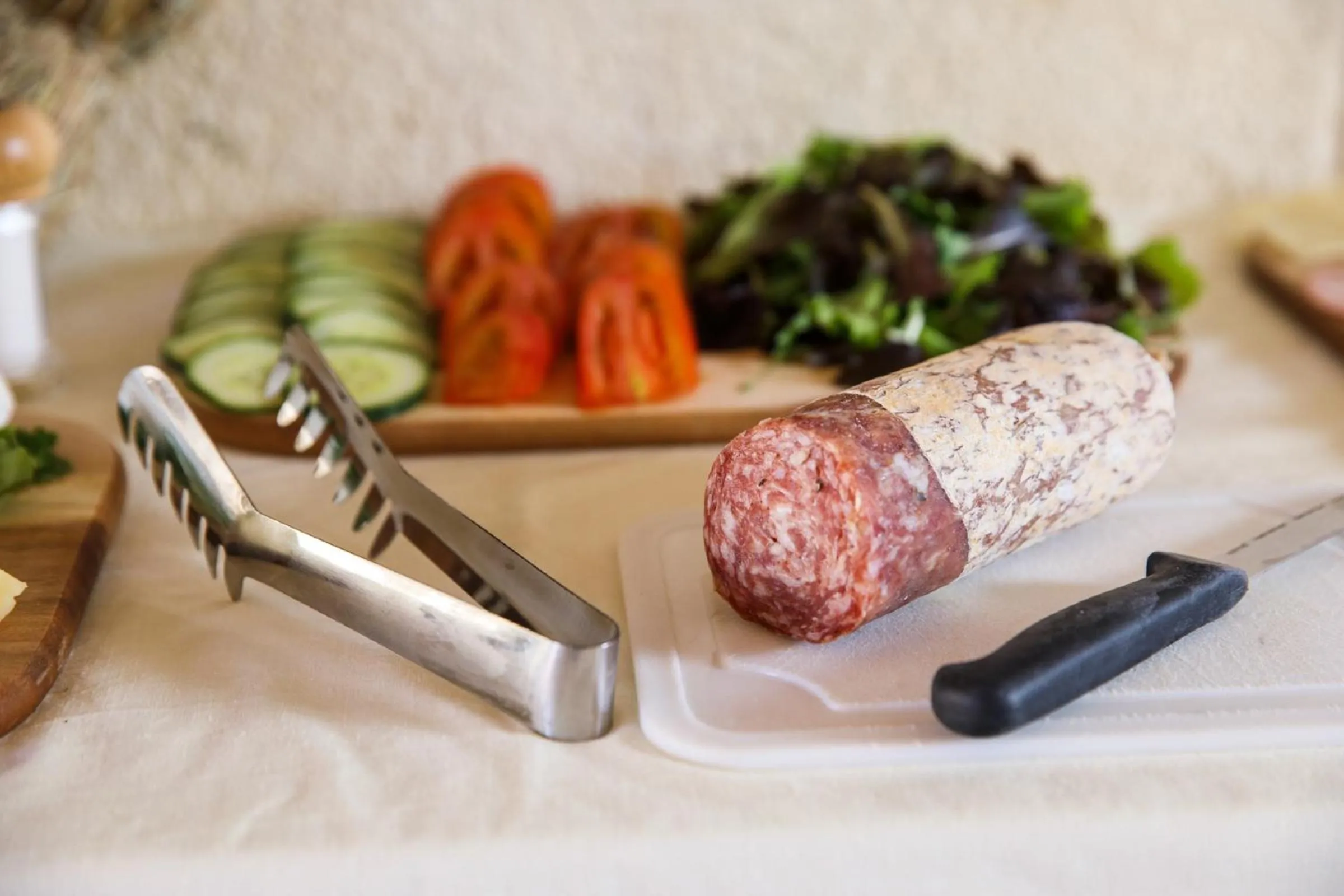 Food and drinks in L'Ghorfa