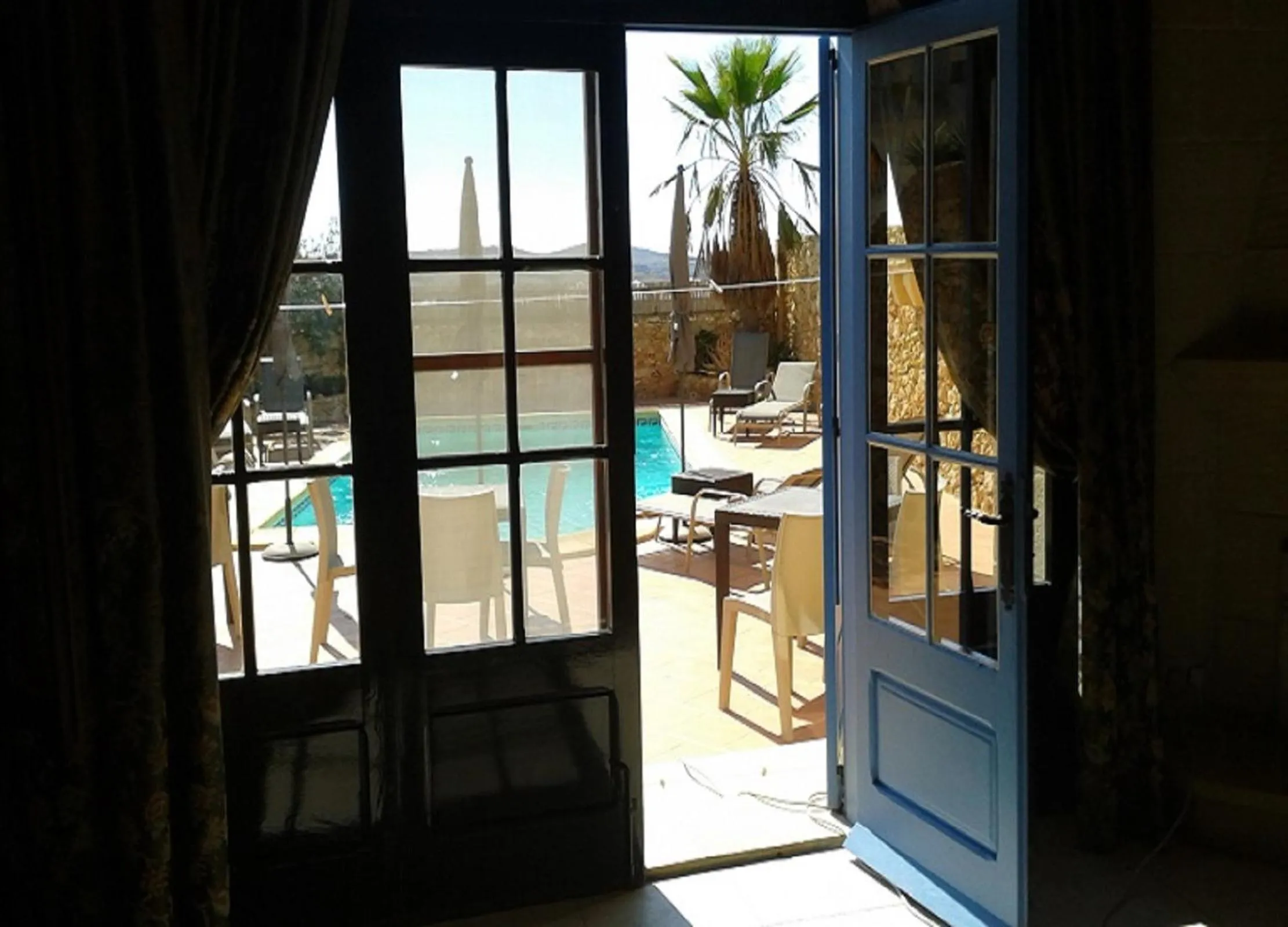 Pool view in L'Ghorfa