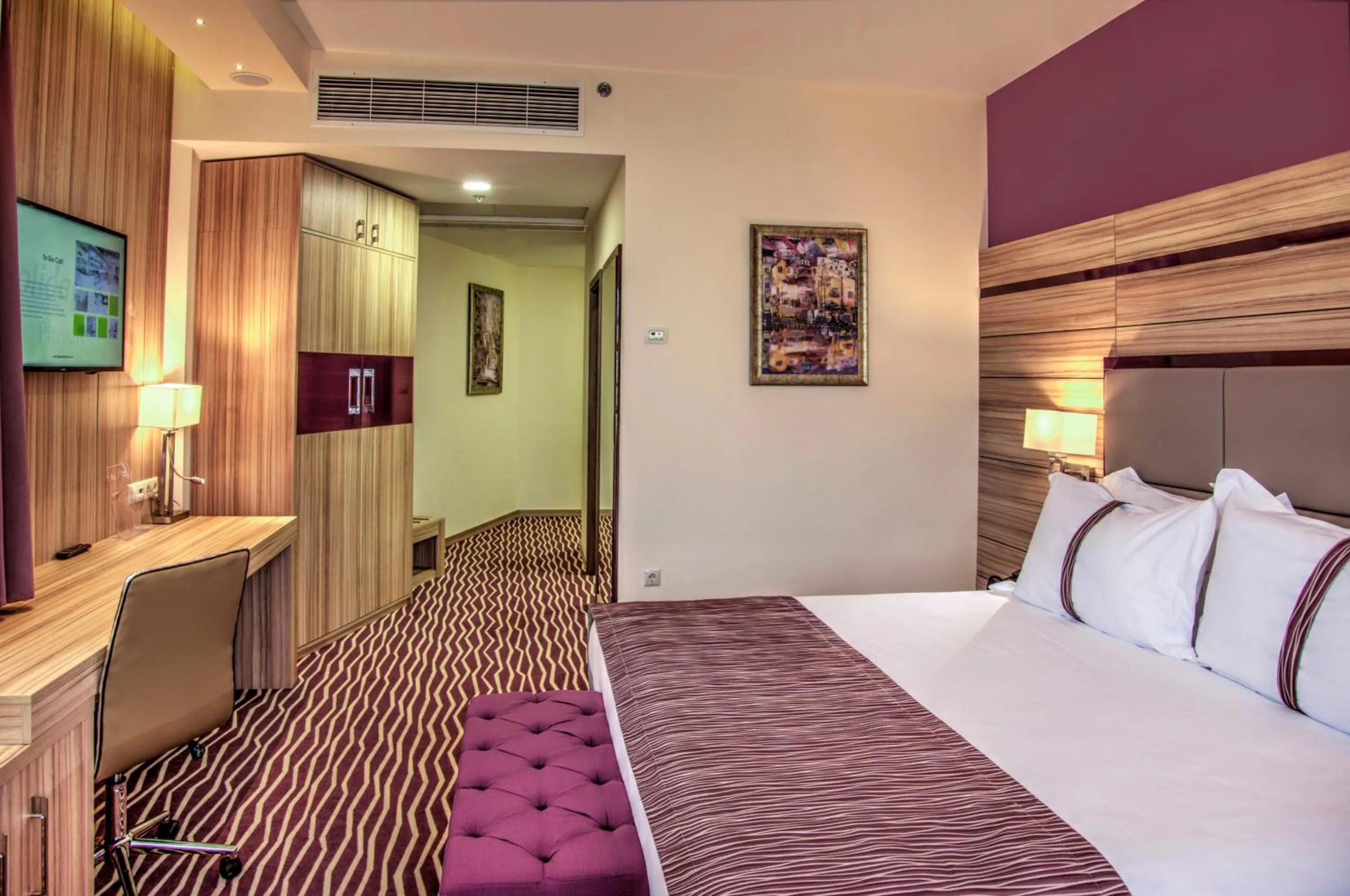 Bed in Holiday Inn Plovdiv by IHG