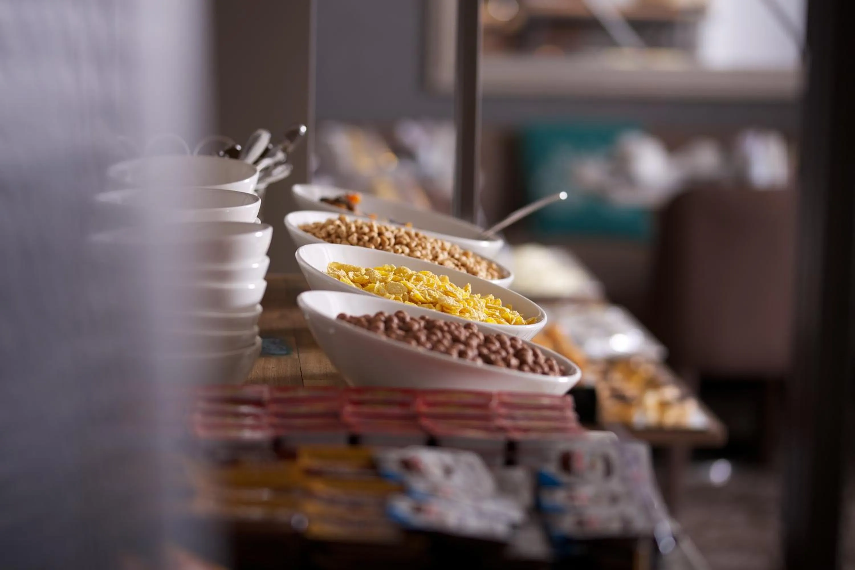 Buffet breakfast in Bon Hotel Old City