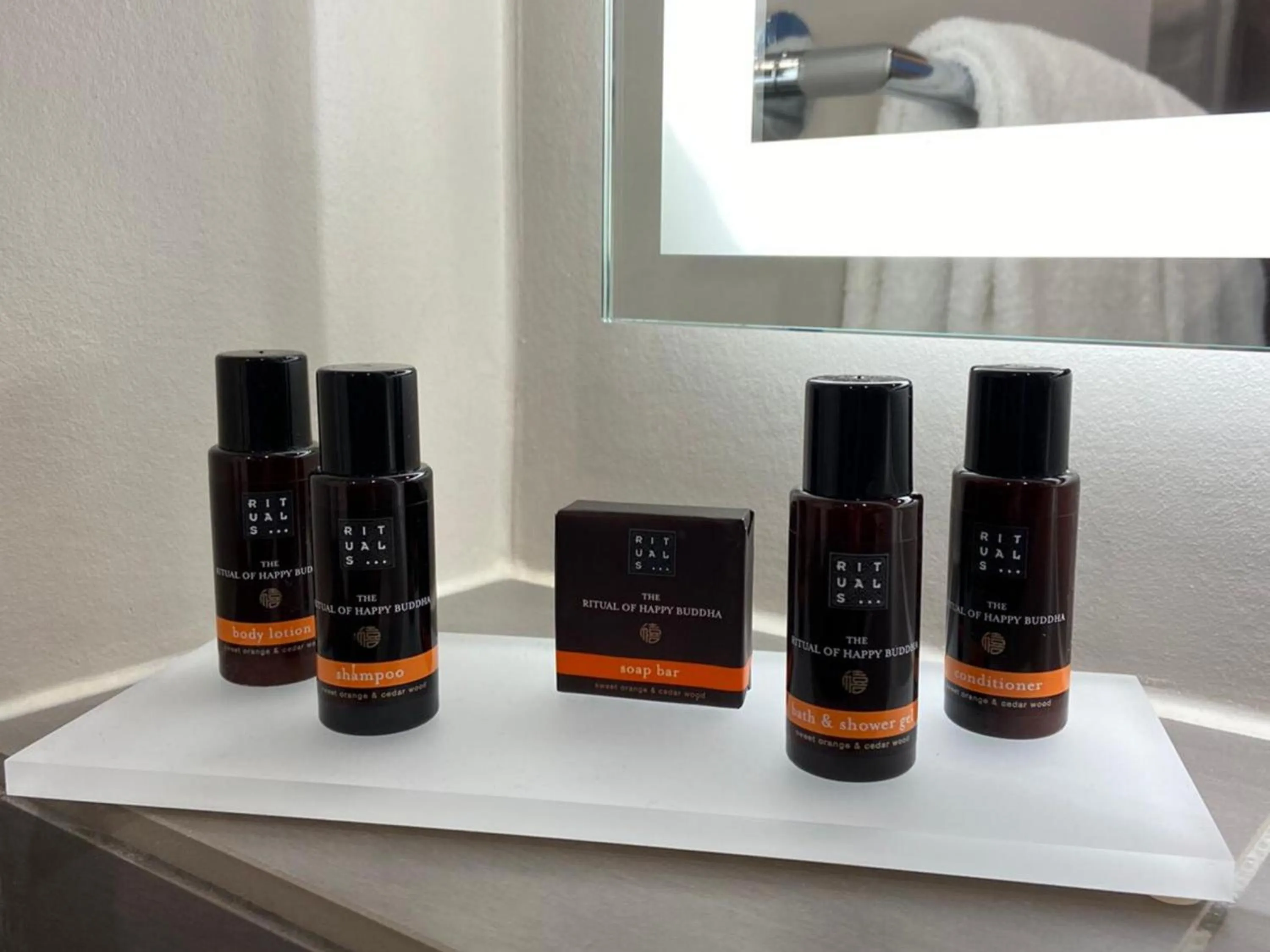 Photo of the whole room in Holiday Inn Düsseldorf City – Toulouser Allee by IHG