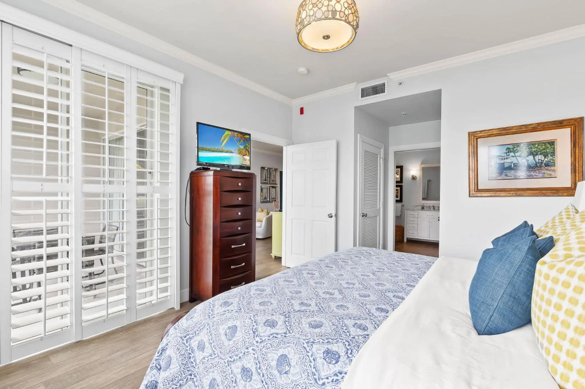 Bed in Bologna Golf Condo in the Lely Resort