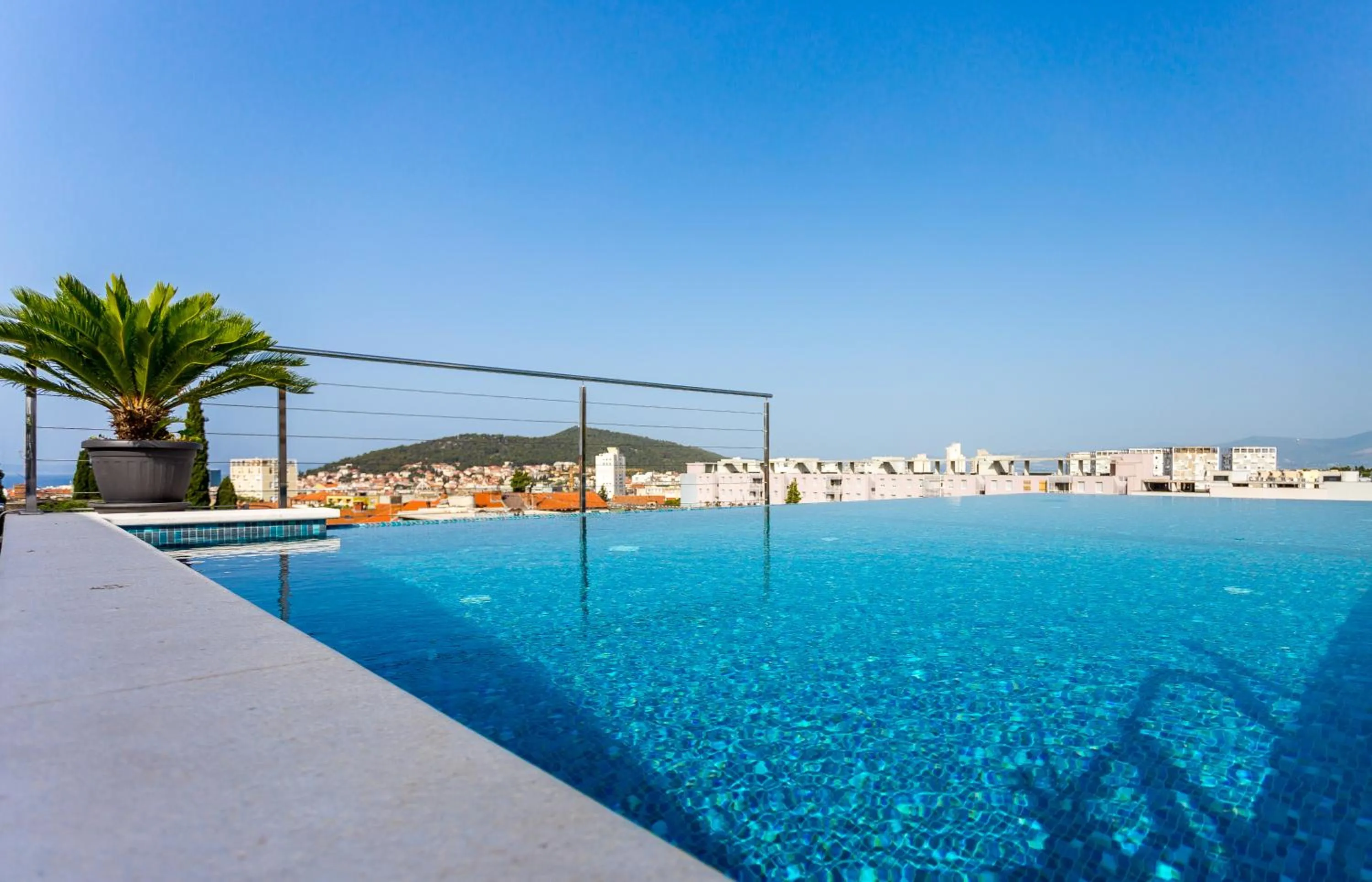 Pool view in Art Hotel