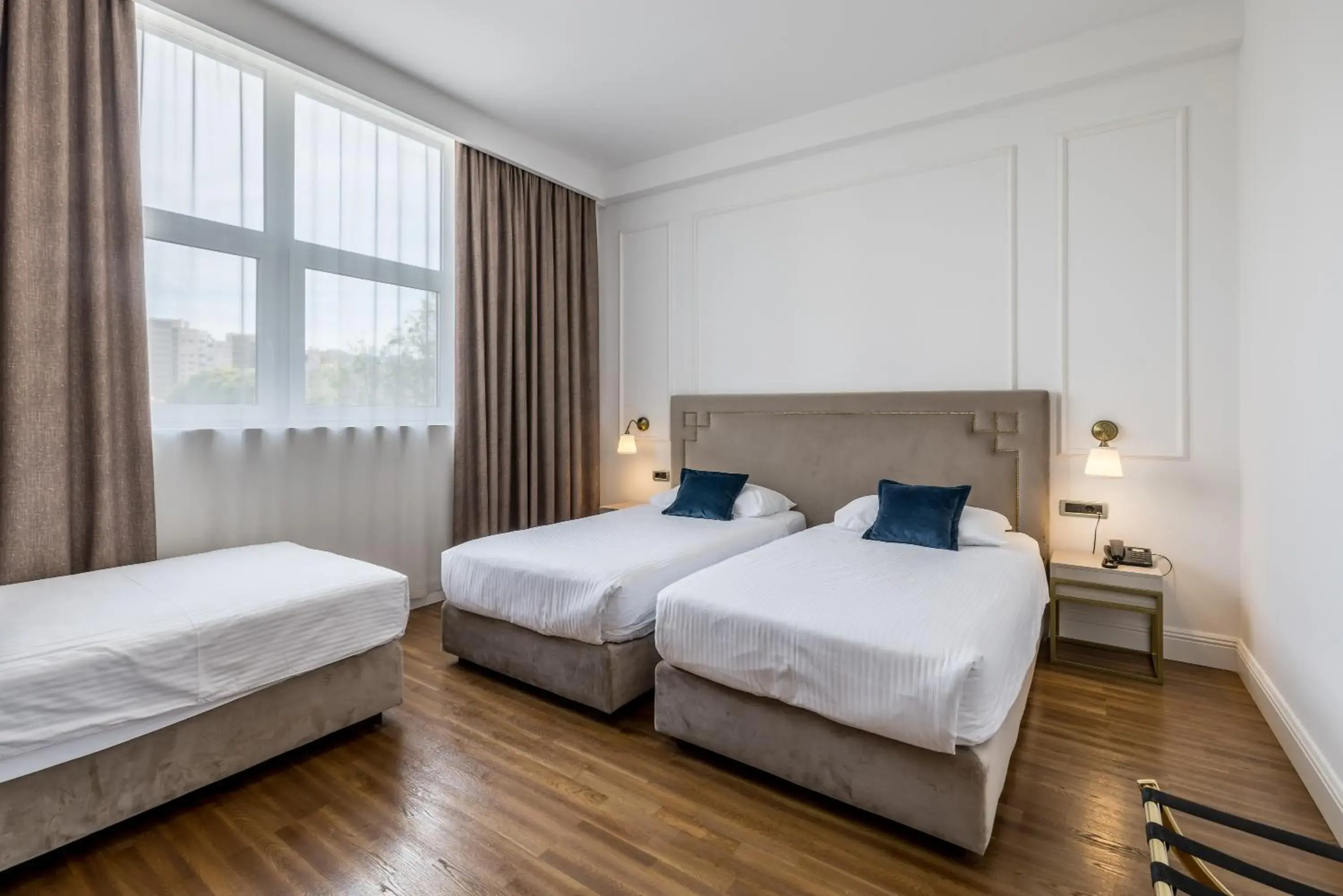 Triple Room in Art Hotel Triple Room in Art Hotel