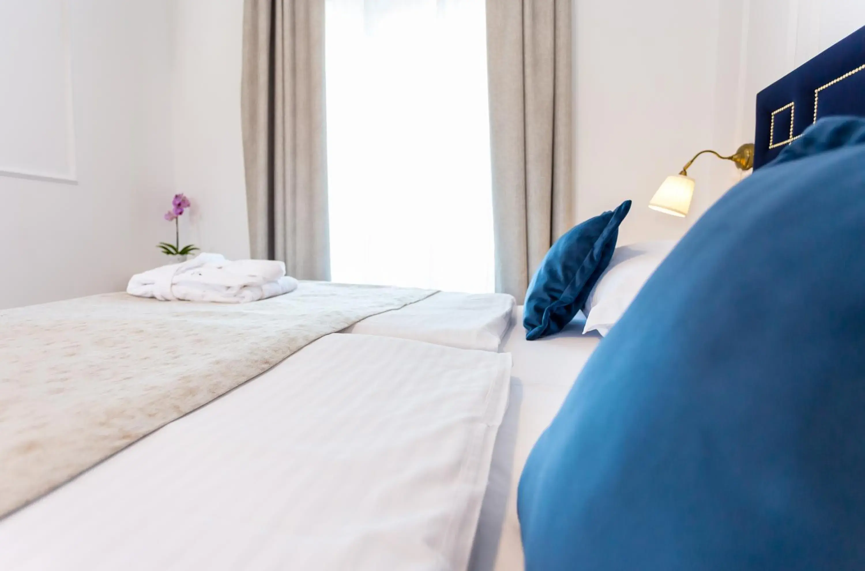 Bed in Art Hotel Bed in Art Hotel