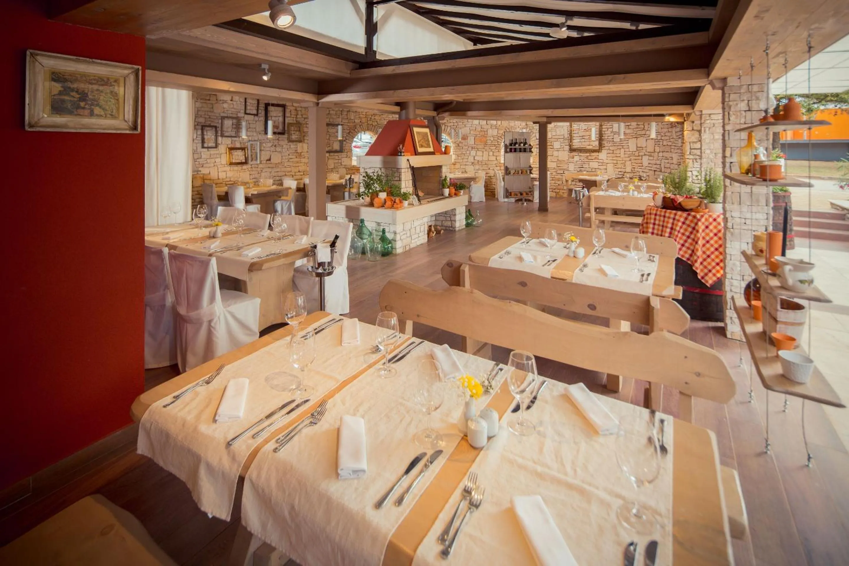 Restaurant/places to eat in Apartments Stella Plava Laguna