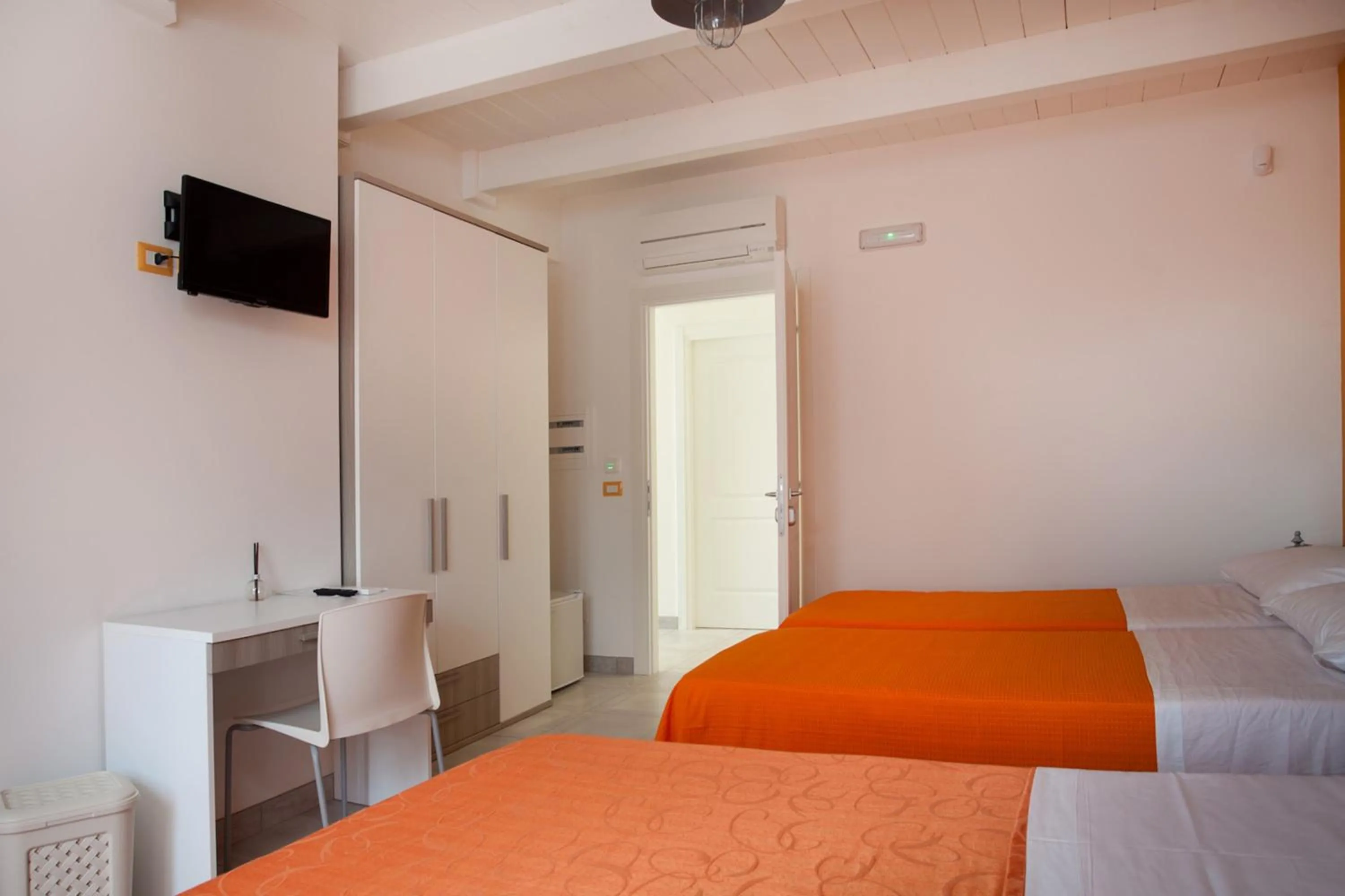 Bed in B&B A due Passi dal Mare