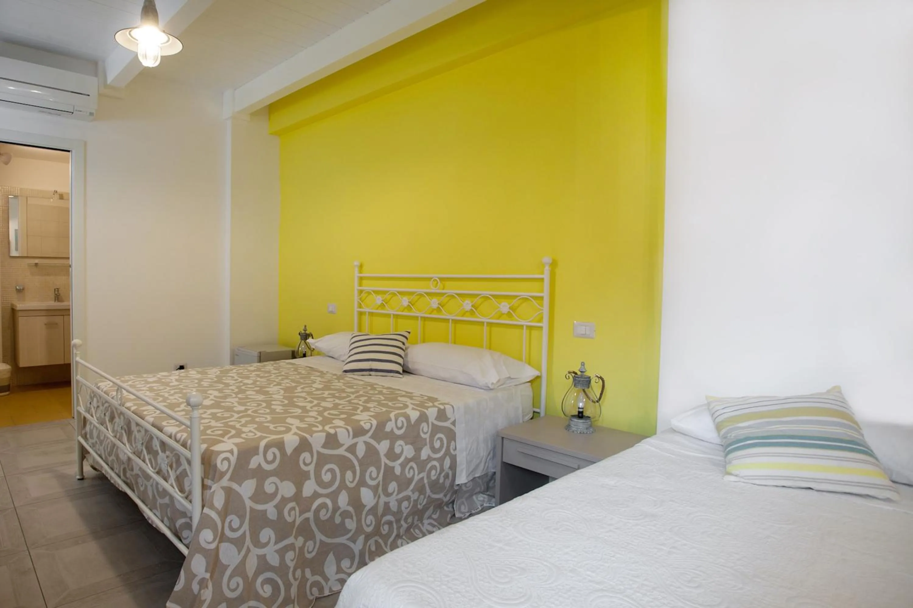 Photo of the whole room, Bed in B&B A due Passi dal Mare