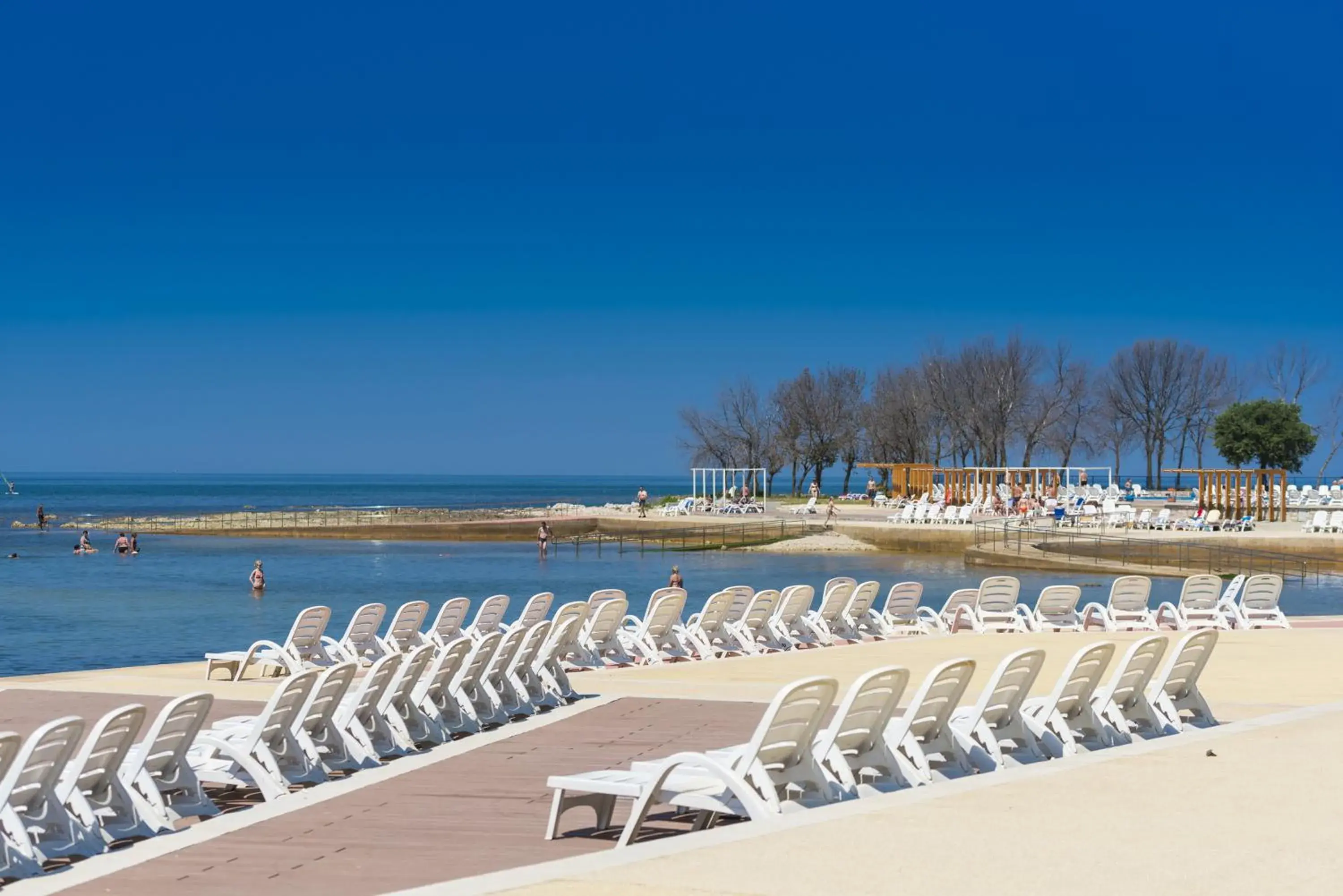 Swimming pool in Apartments Polynesia Plava Laguna Swimming pool in Apartments Polynesia Plava Laguna