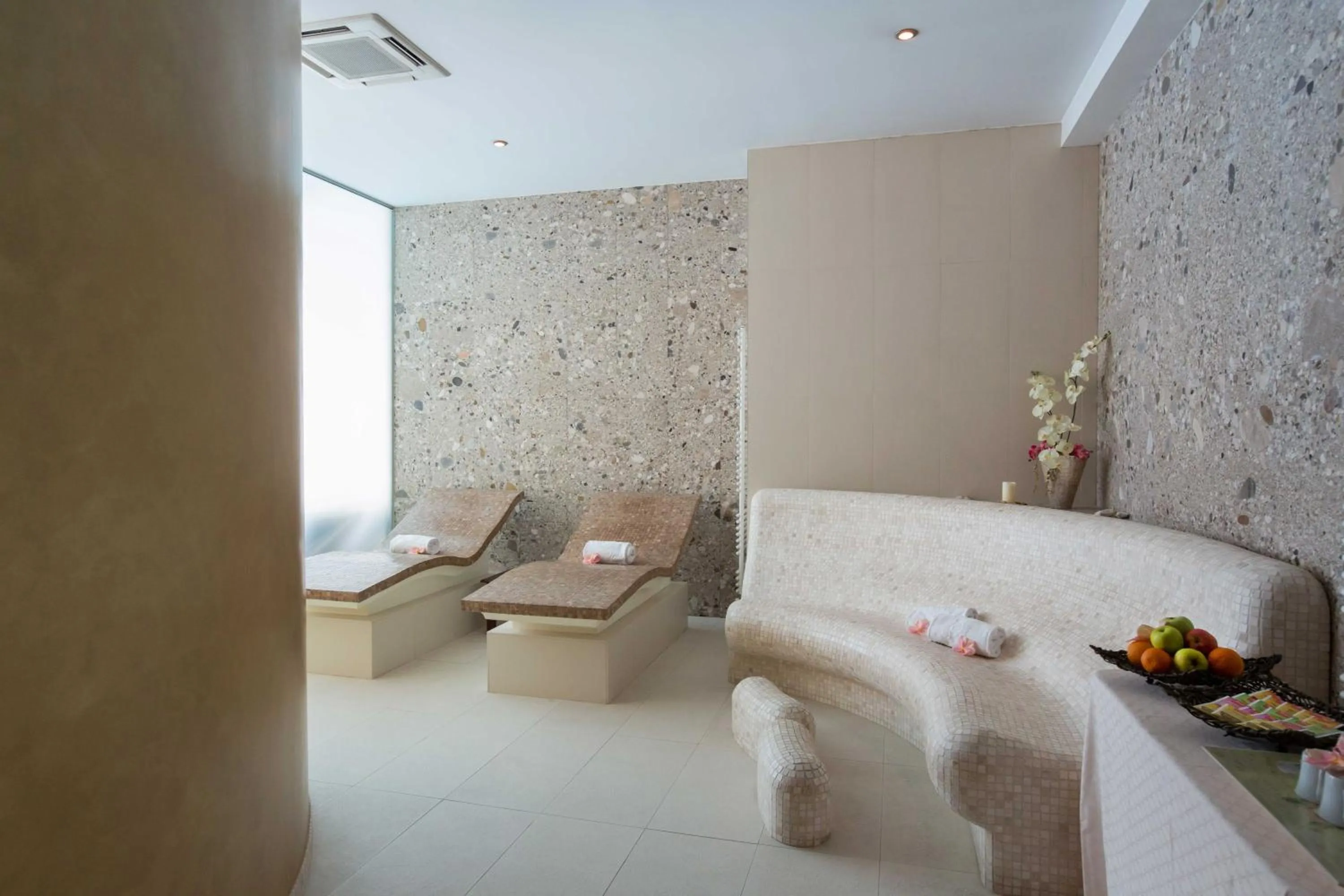 Spa and wellness centre/facilities in Amadria Park Hotel Milenij