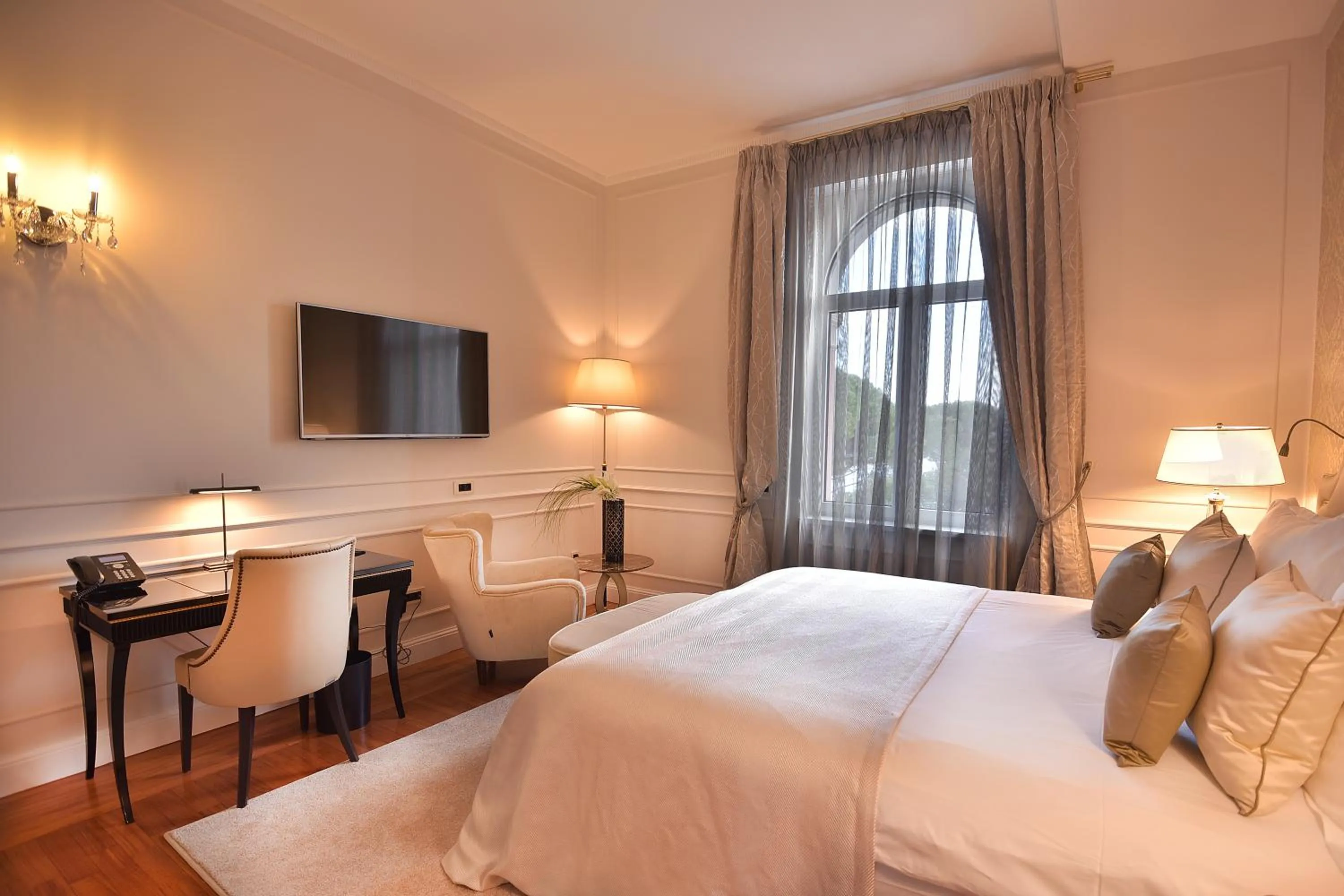 Sea view, Bed in Amadria Park Hotel Milenij