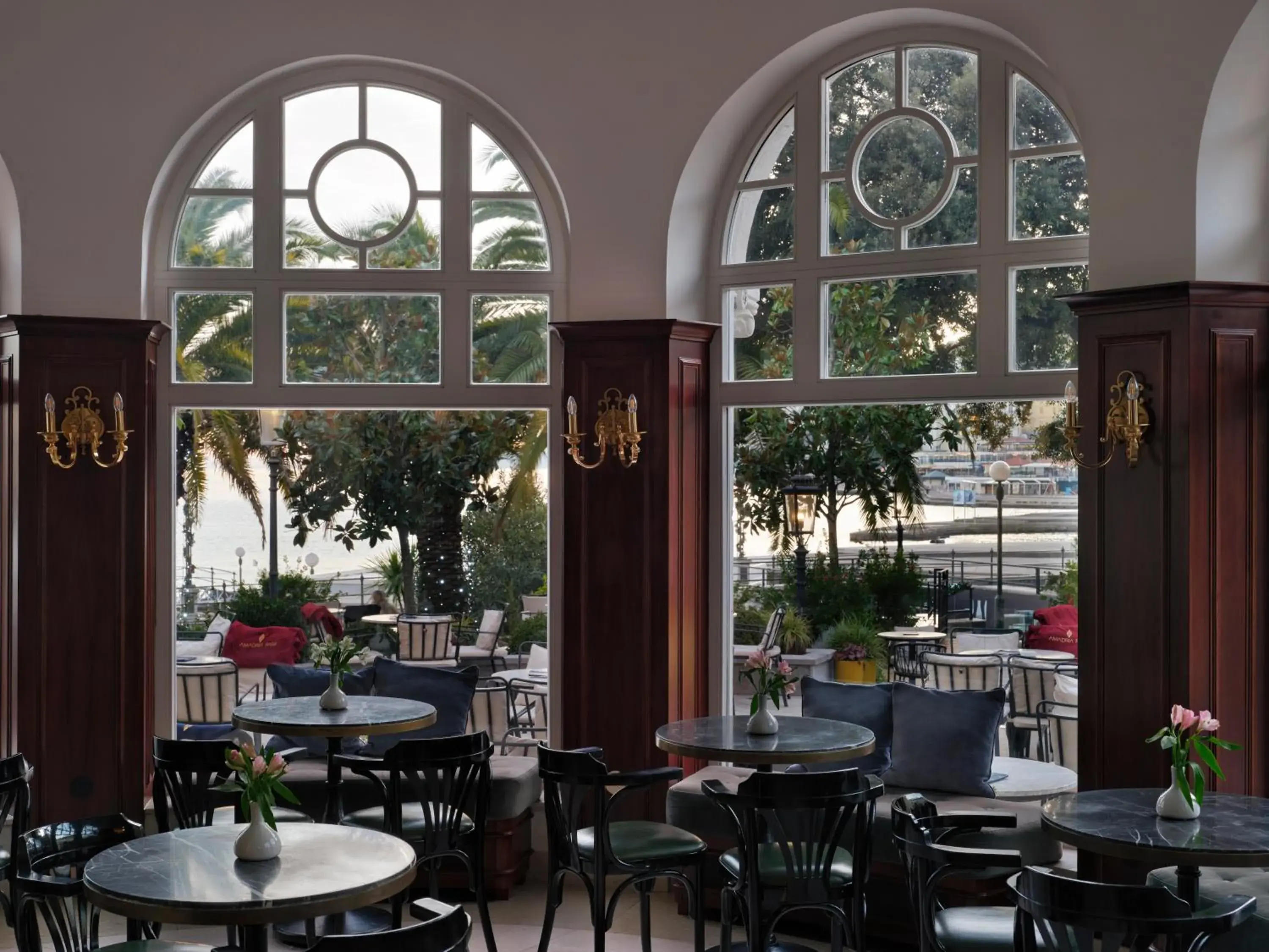 Lounge or bar in Amadria Park Hotel Milenij Lounge or bar in Amadria Park Hotel Milenij