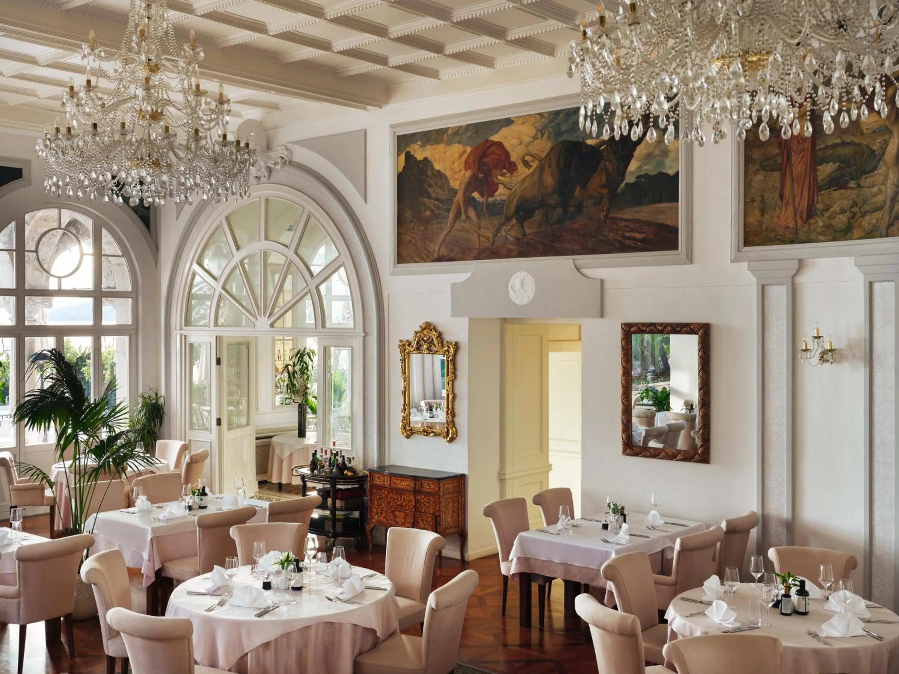 Restaurant/places to eat in Amadria Park Hotel Milenij