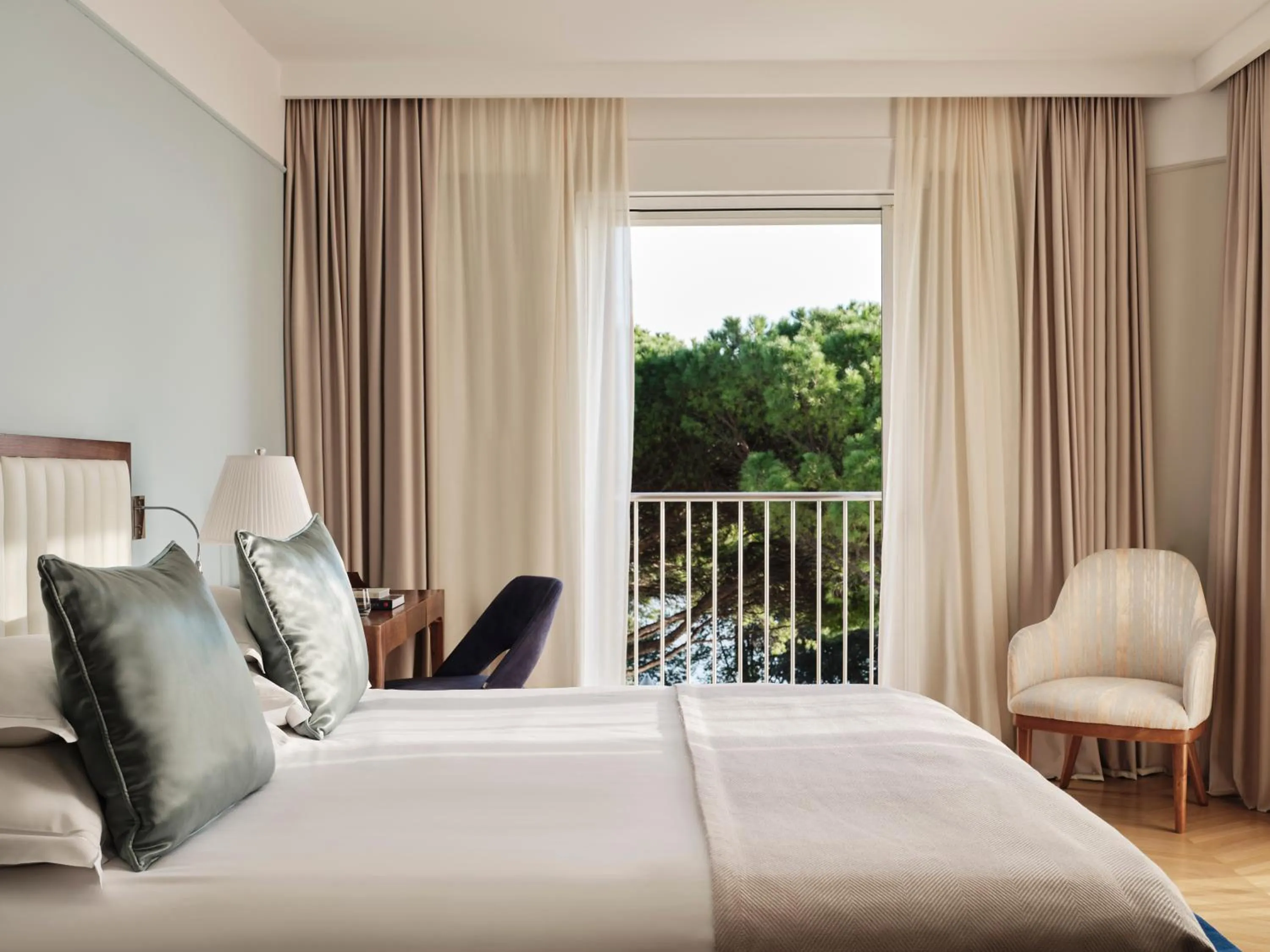 Bed in Amadria Park Hotel Milenij