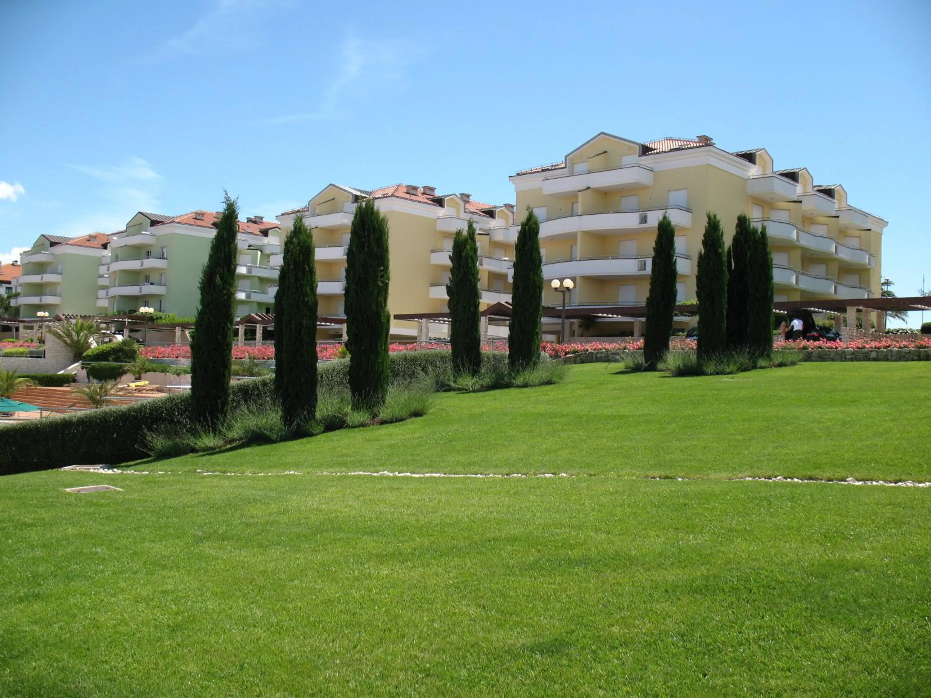 Facade/entrance in Skiper Apartments & Golf Resort