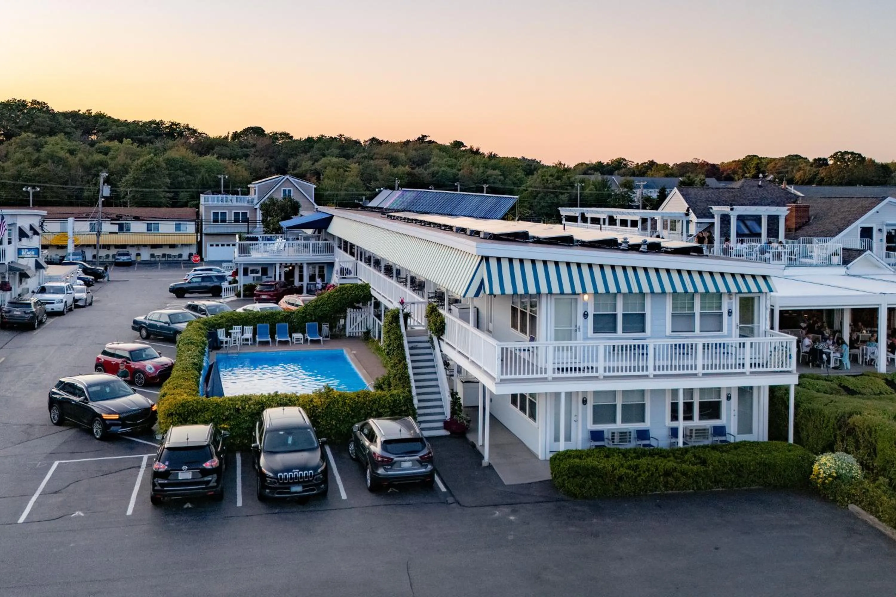 Property building in The Edgewater