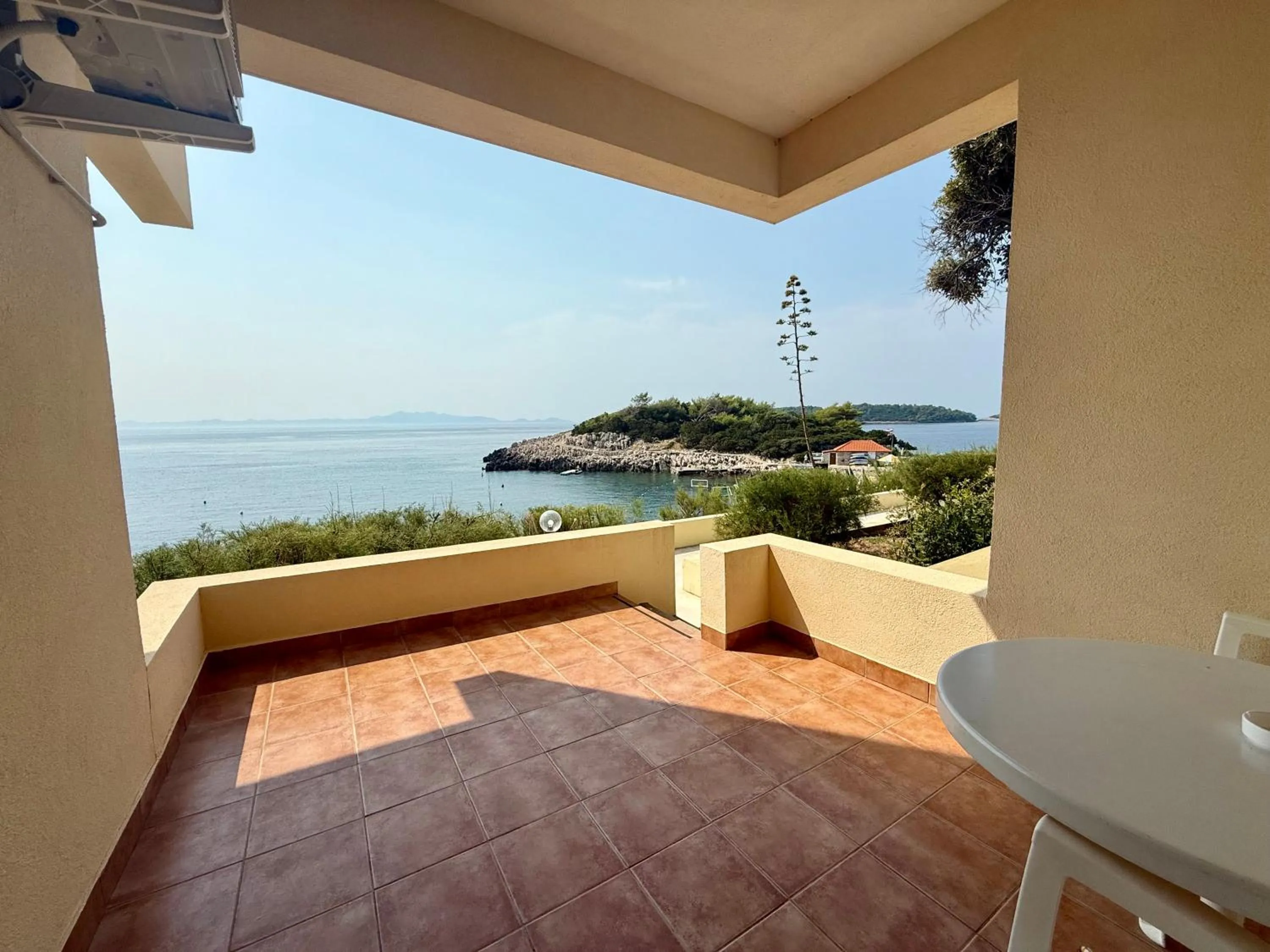 Balcony/Terrace in Hotel Priscapac Resort & Apartments