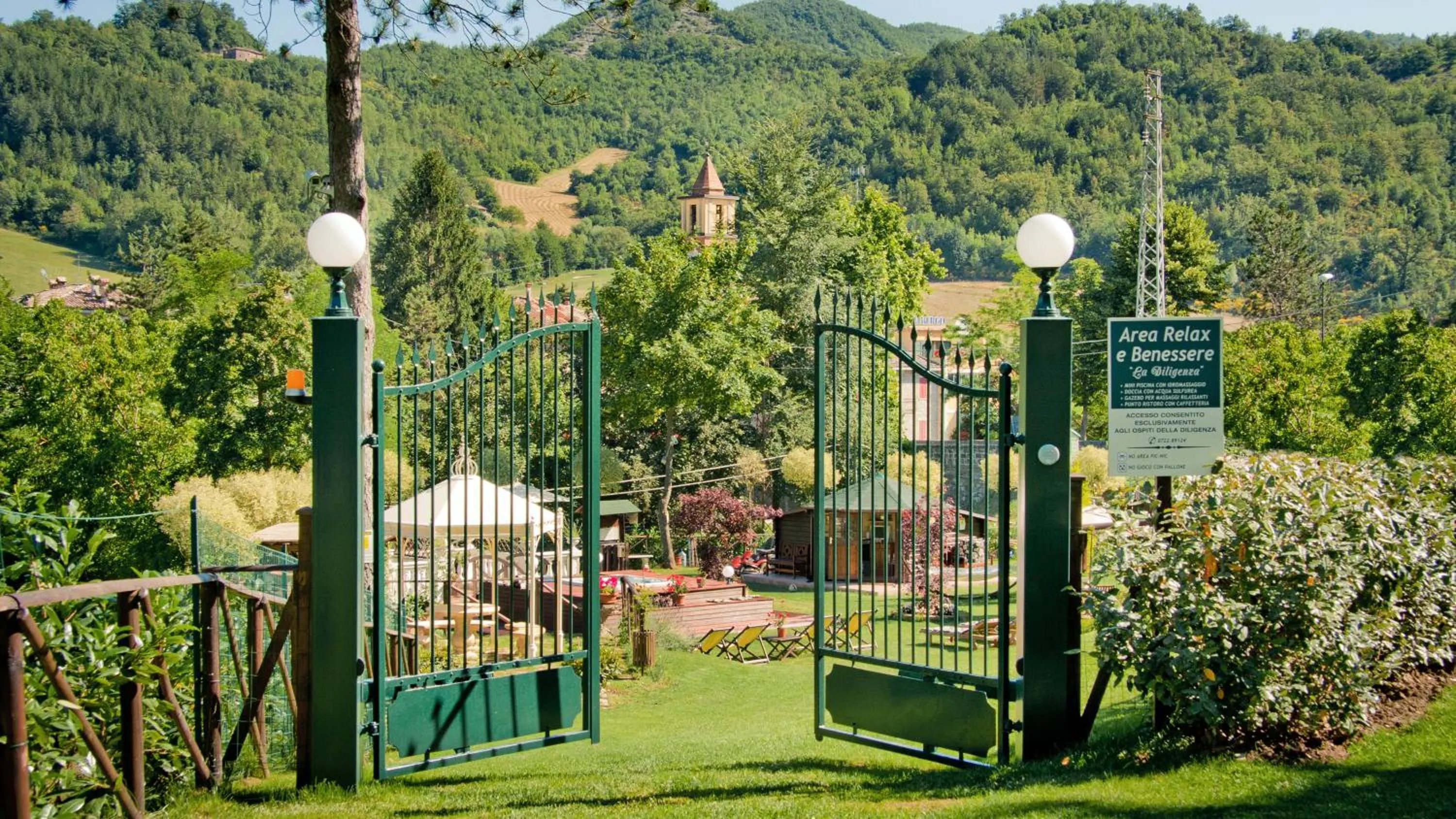 Garden in Relais Antica Locanda La Diligenza