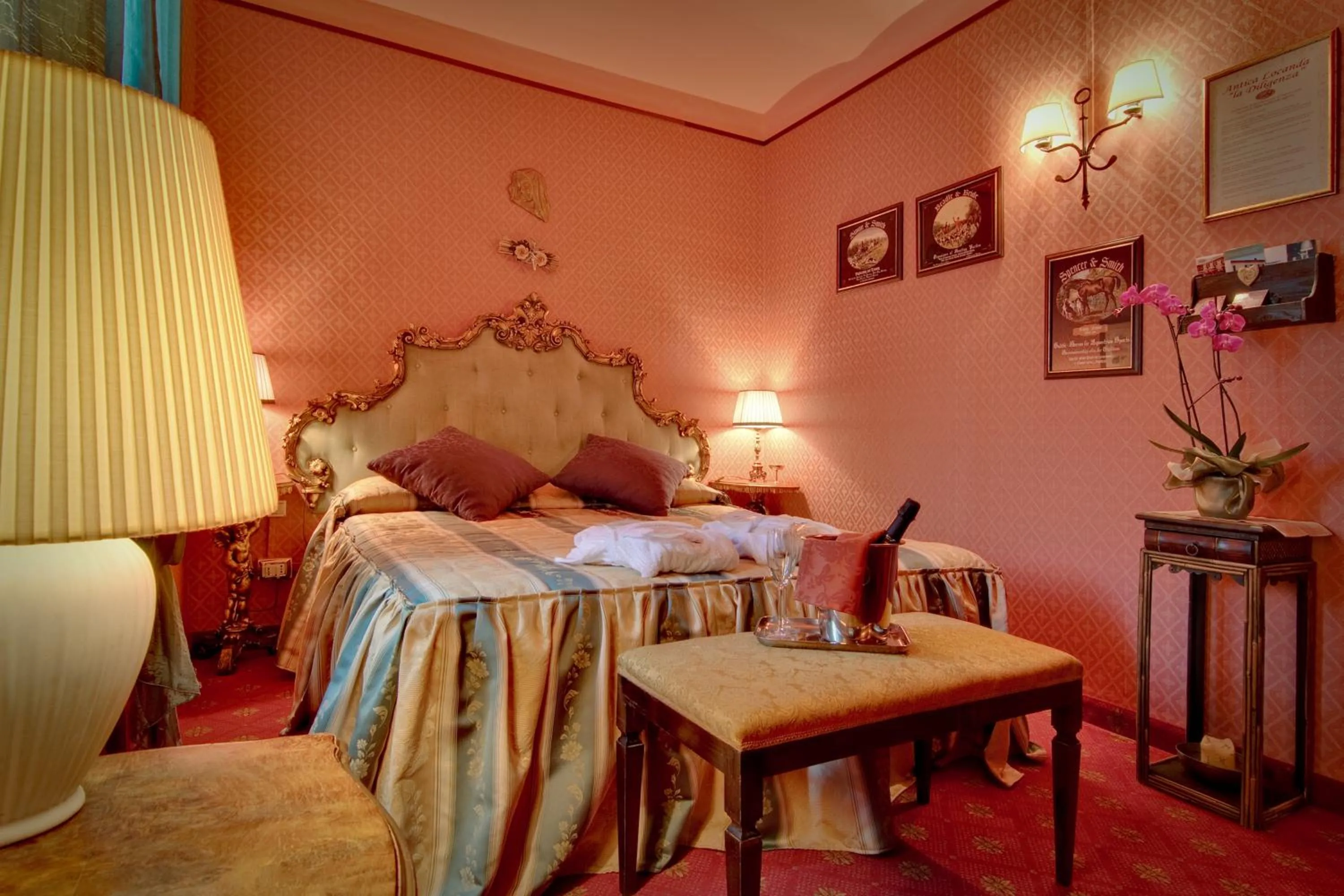 Bed in Relais Antica Locanda La Diligenza