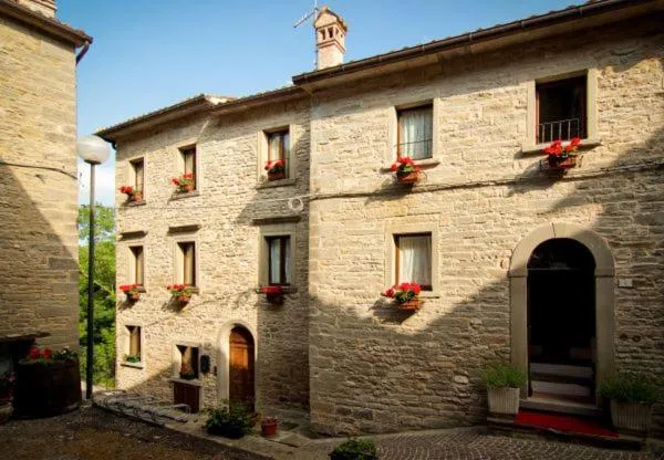 Property building in Relais Antica Locanda La Diligenza