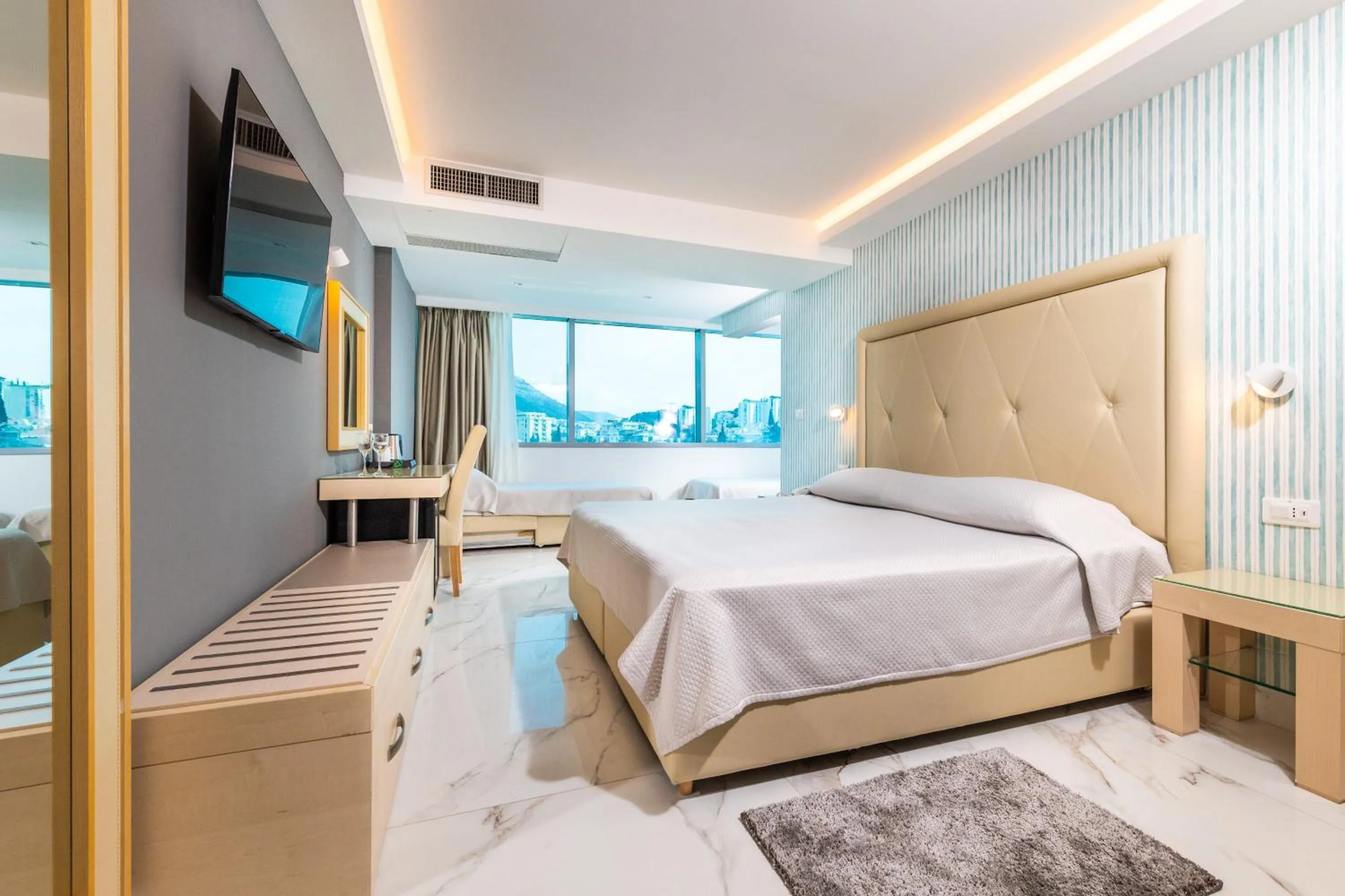 Bedroom, Bed in Grand Hotel Park