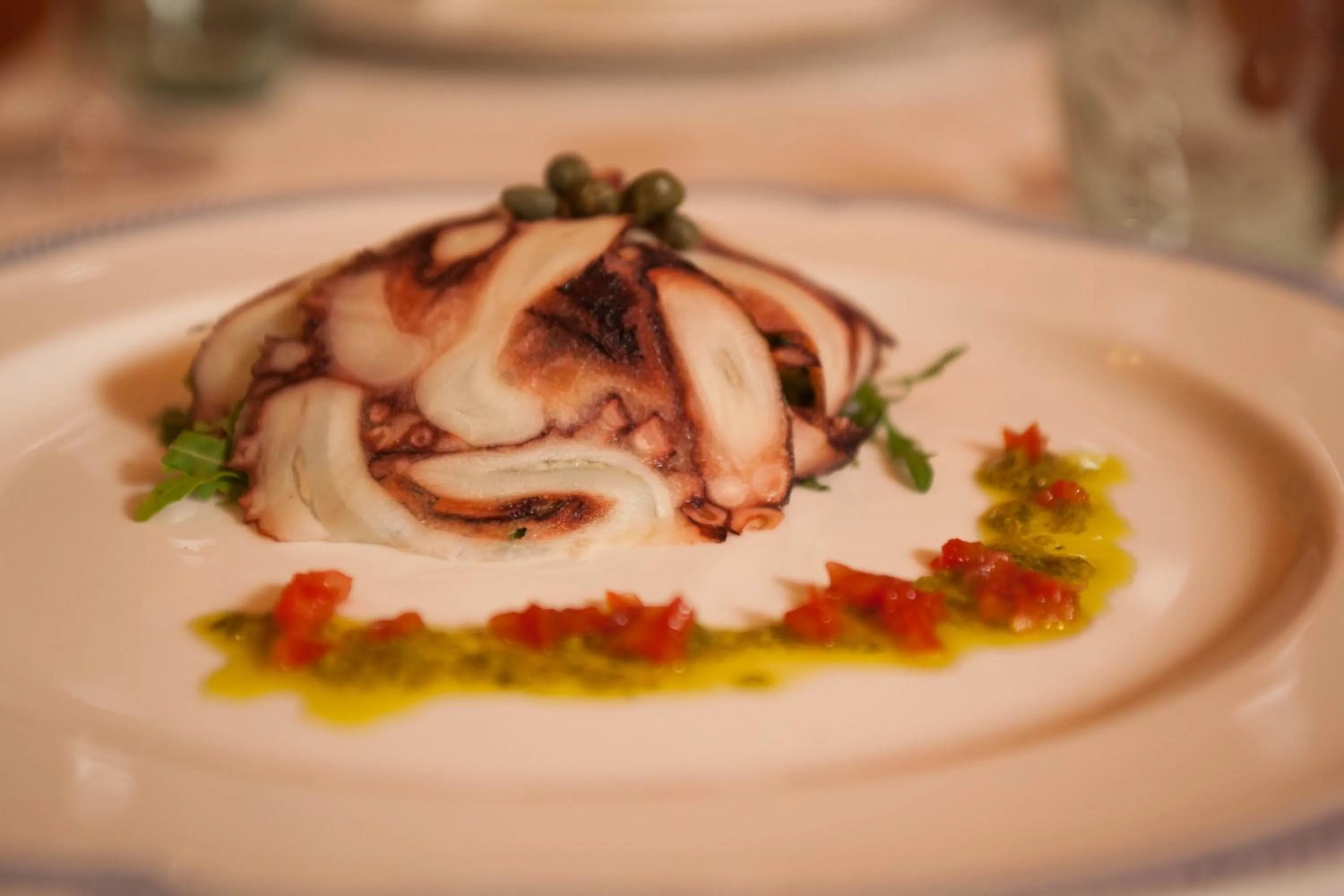 Restaurant/places to eat in Hotel Manora