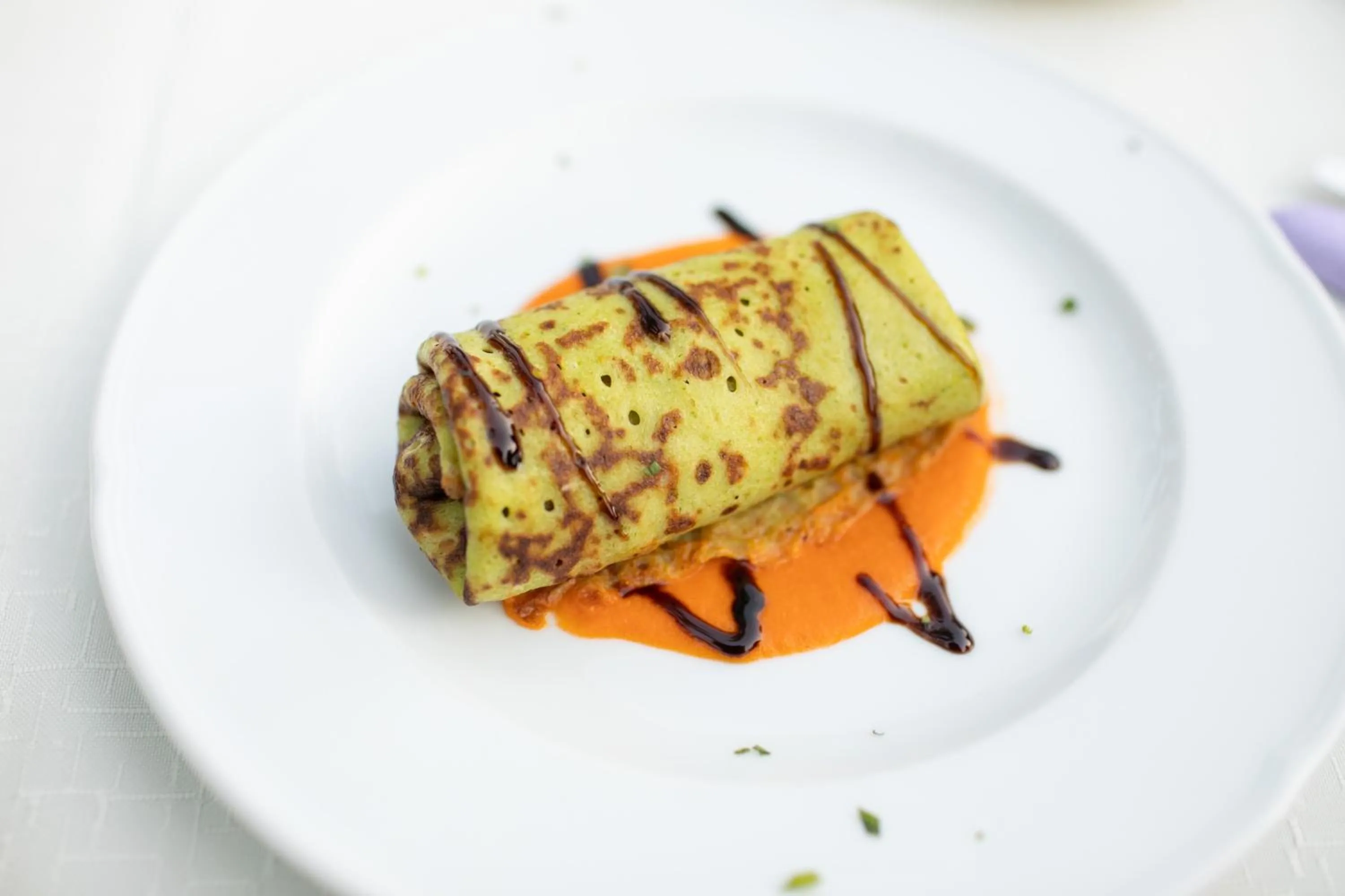 Restaurant/places to eat in Hotel Manora