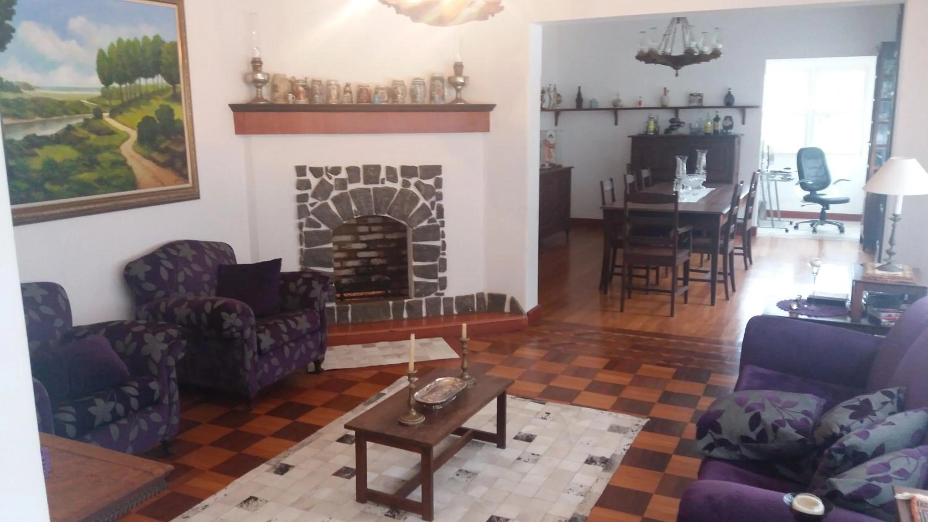Communal lounge/ TV room in Agellum Bed & Breakfast