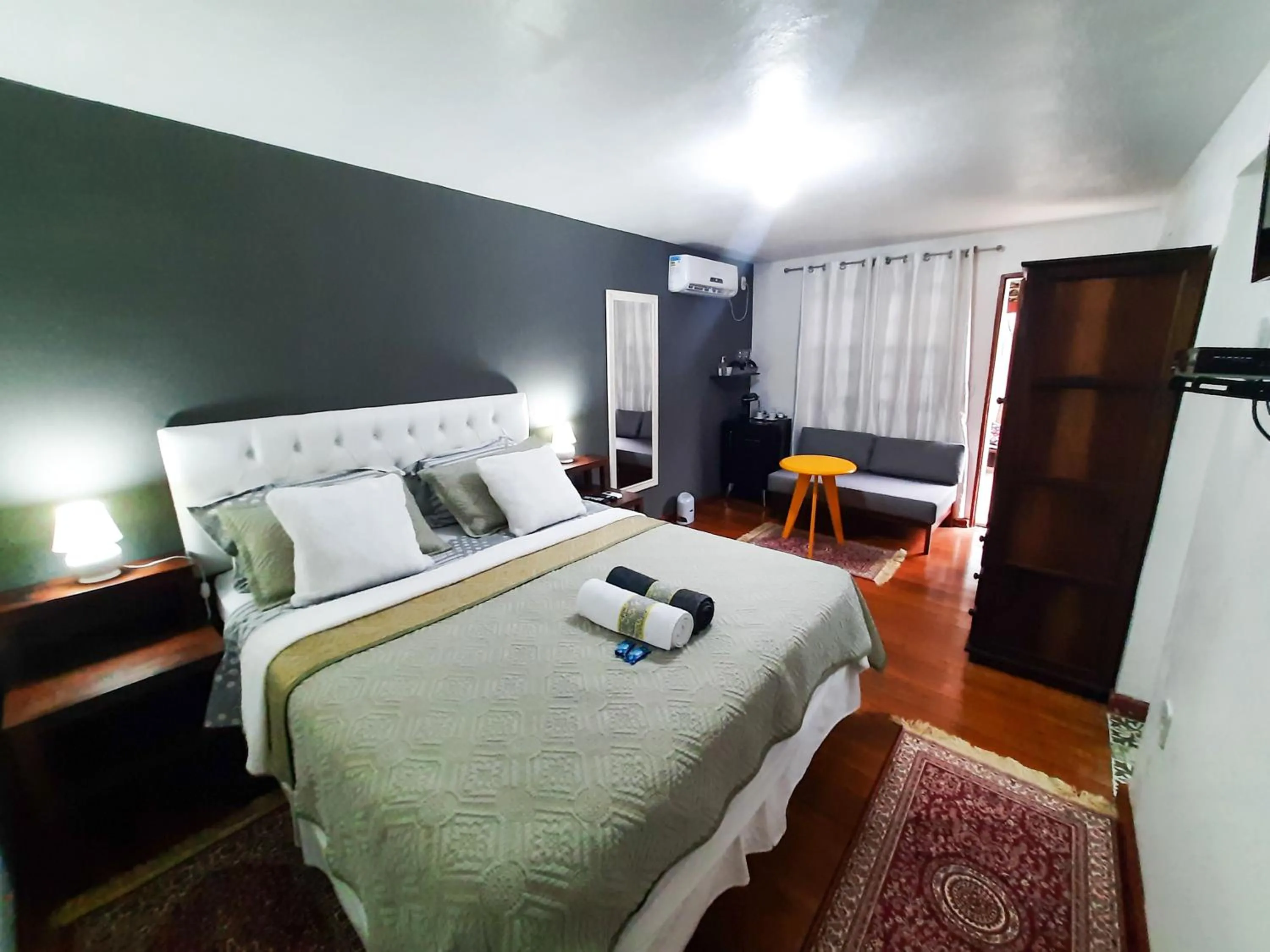 Bed in Agellum Bed & Breakfast