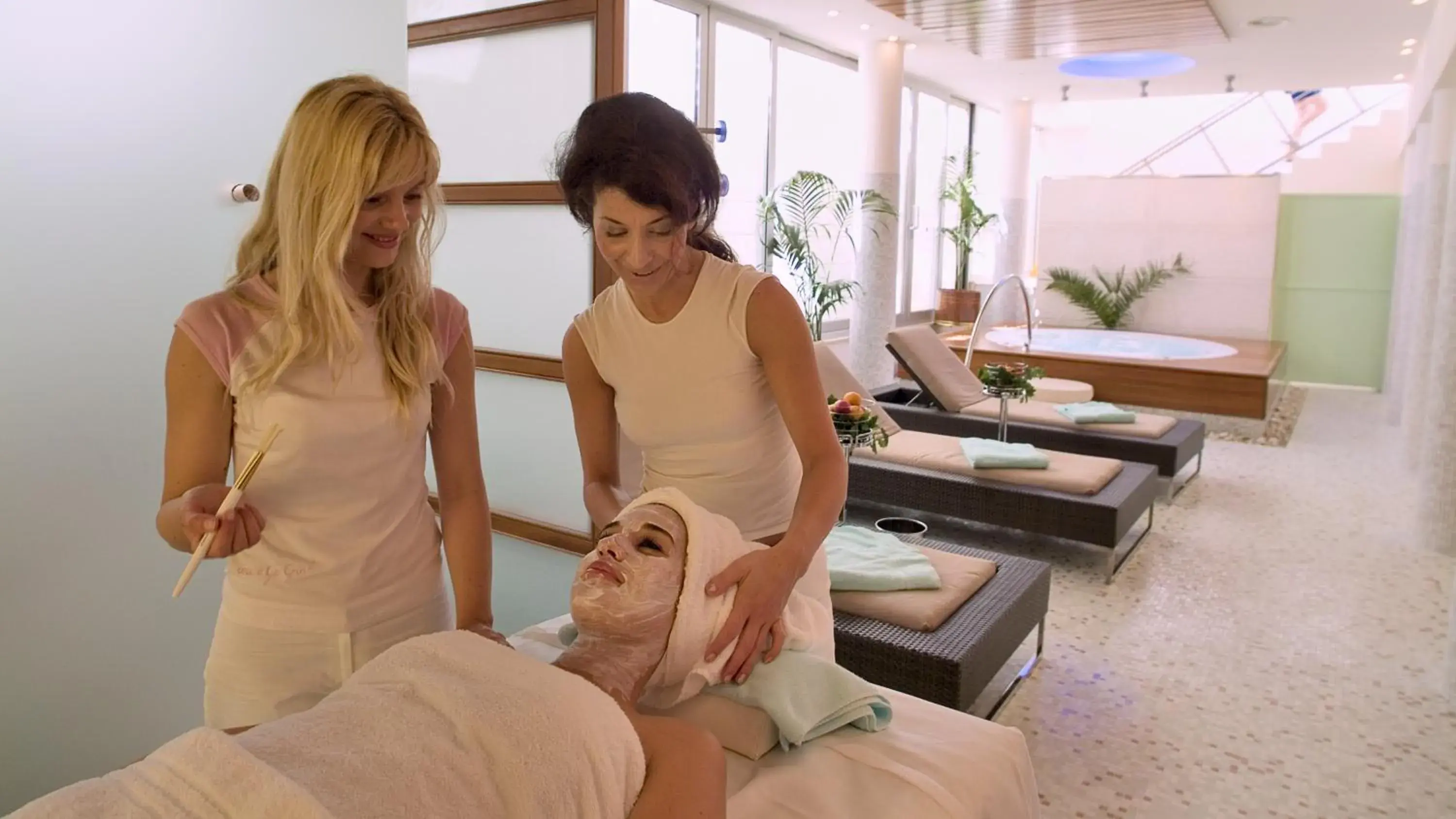 Spa and wellness centre/facilities in Hotel Uvala Spa and wellness centre/facilities in Hotel Uvala