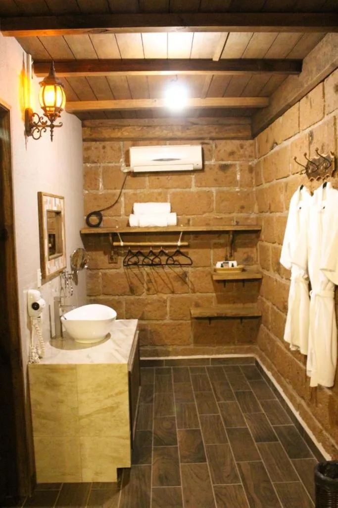 Bathroom in Hotel Real Nirvana