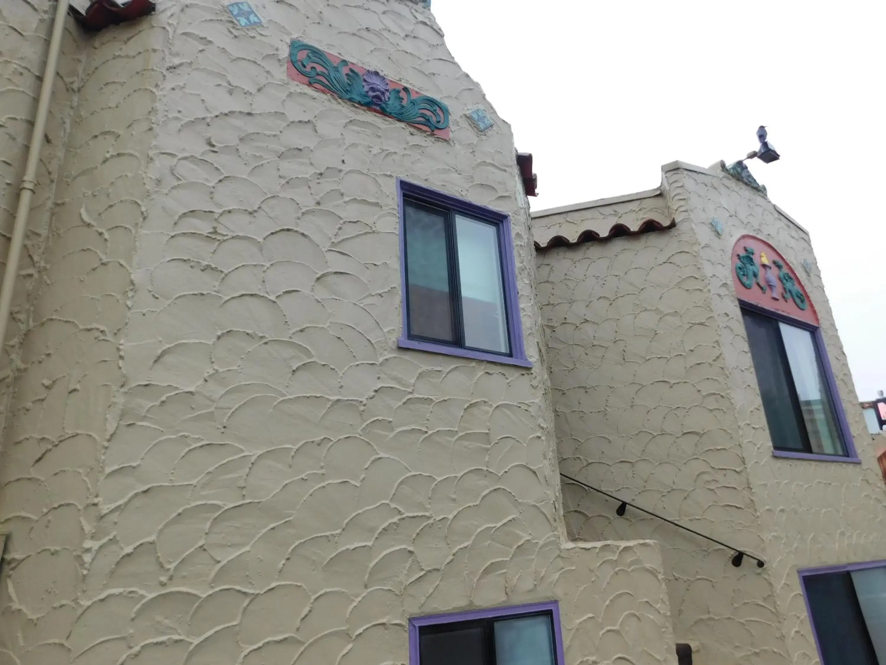 Property building in Capitola Venetian Vacation Rentals Property building in Capitola Venetian Vacation Rentals