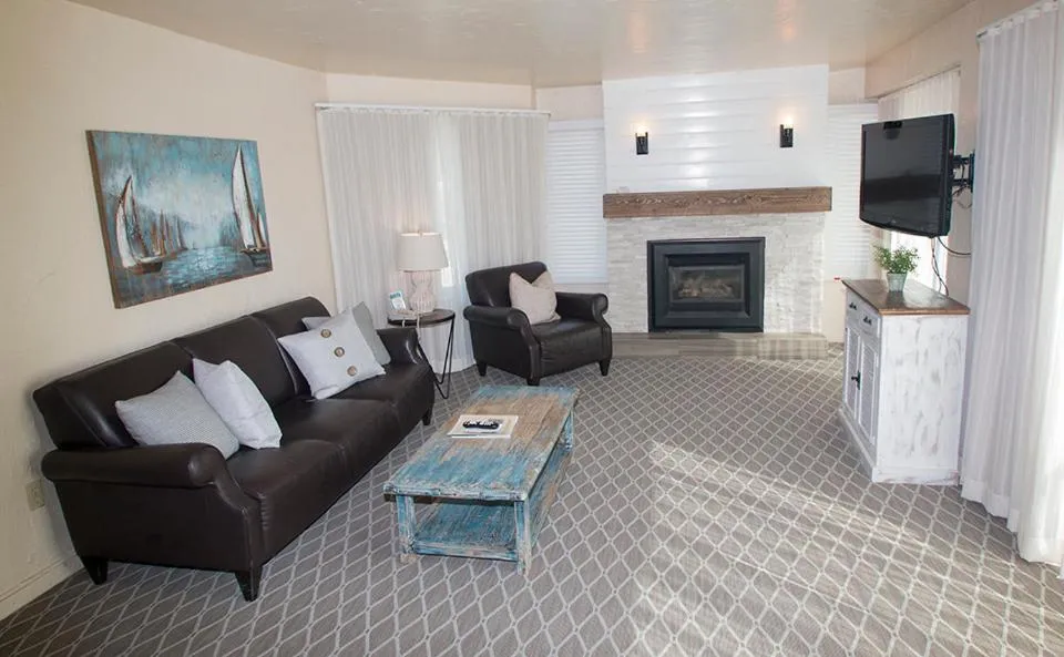 Living room in Capitola Venetian Vacation Rentals