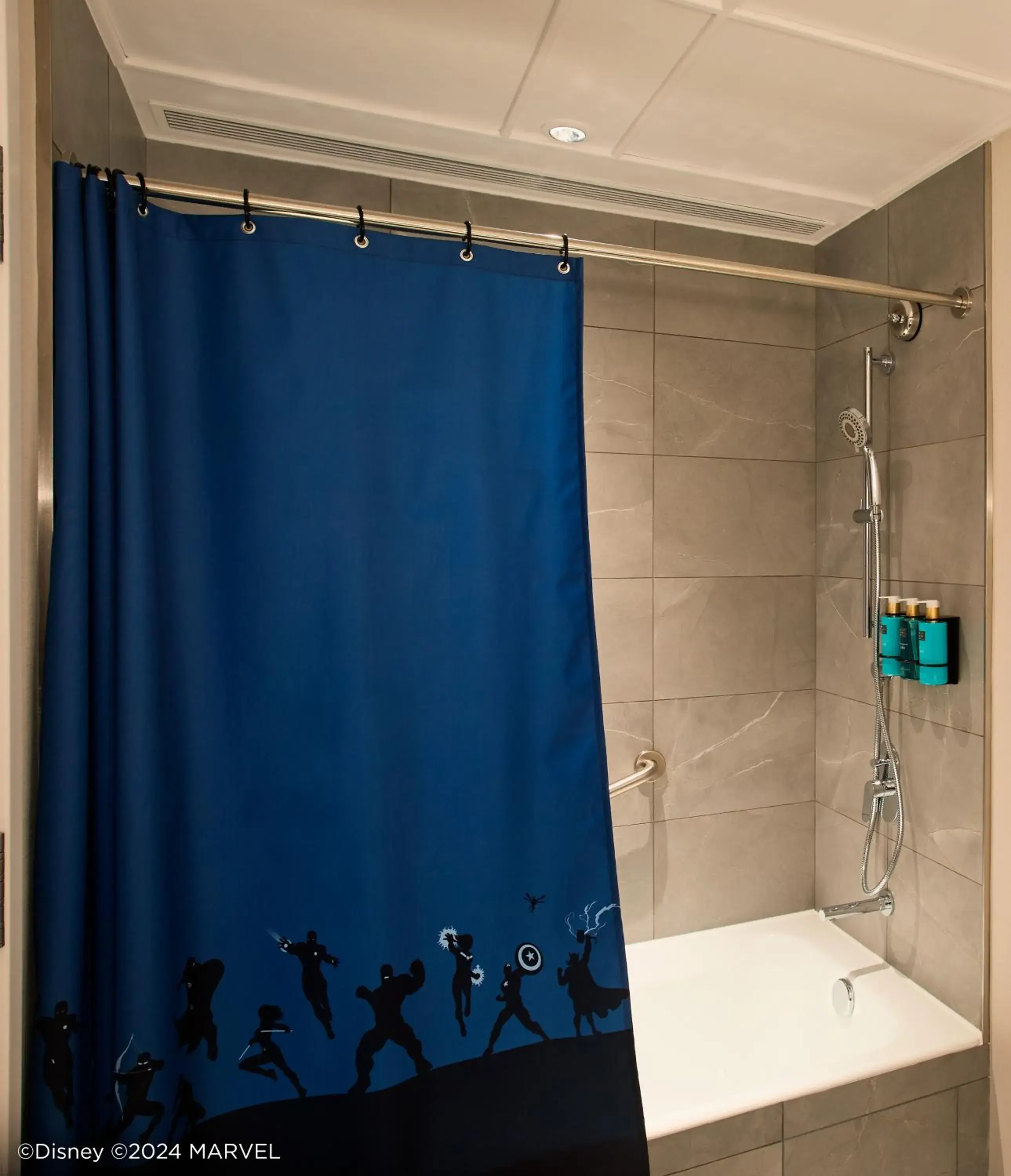 Bathroom in Disney's Hollywood Hotel Bathroom in Disney's Hollywood Hotel