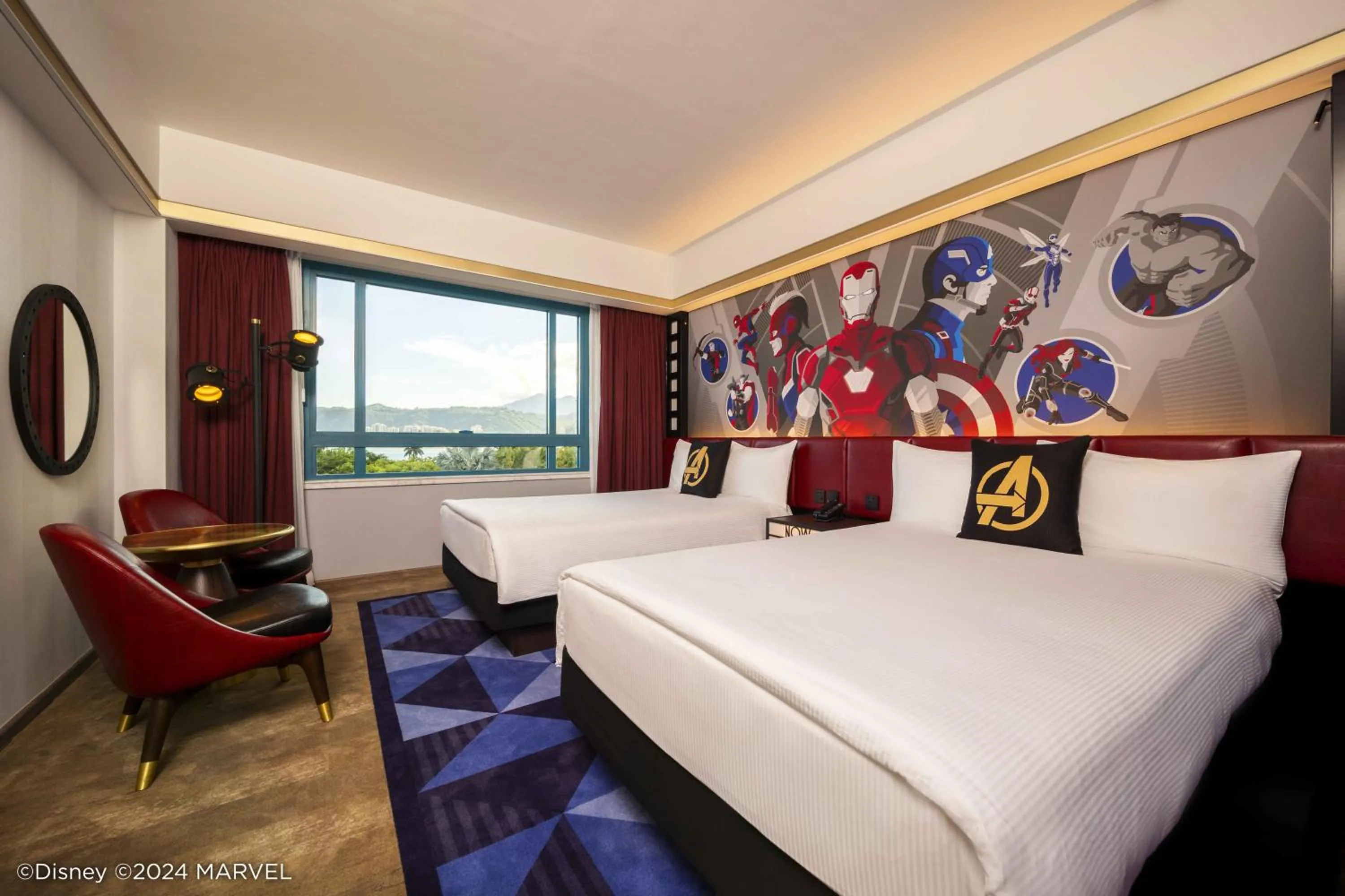 Bedroom, Bed in Disney's Hollywood Hotel