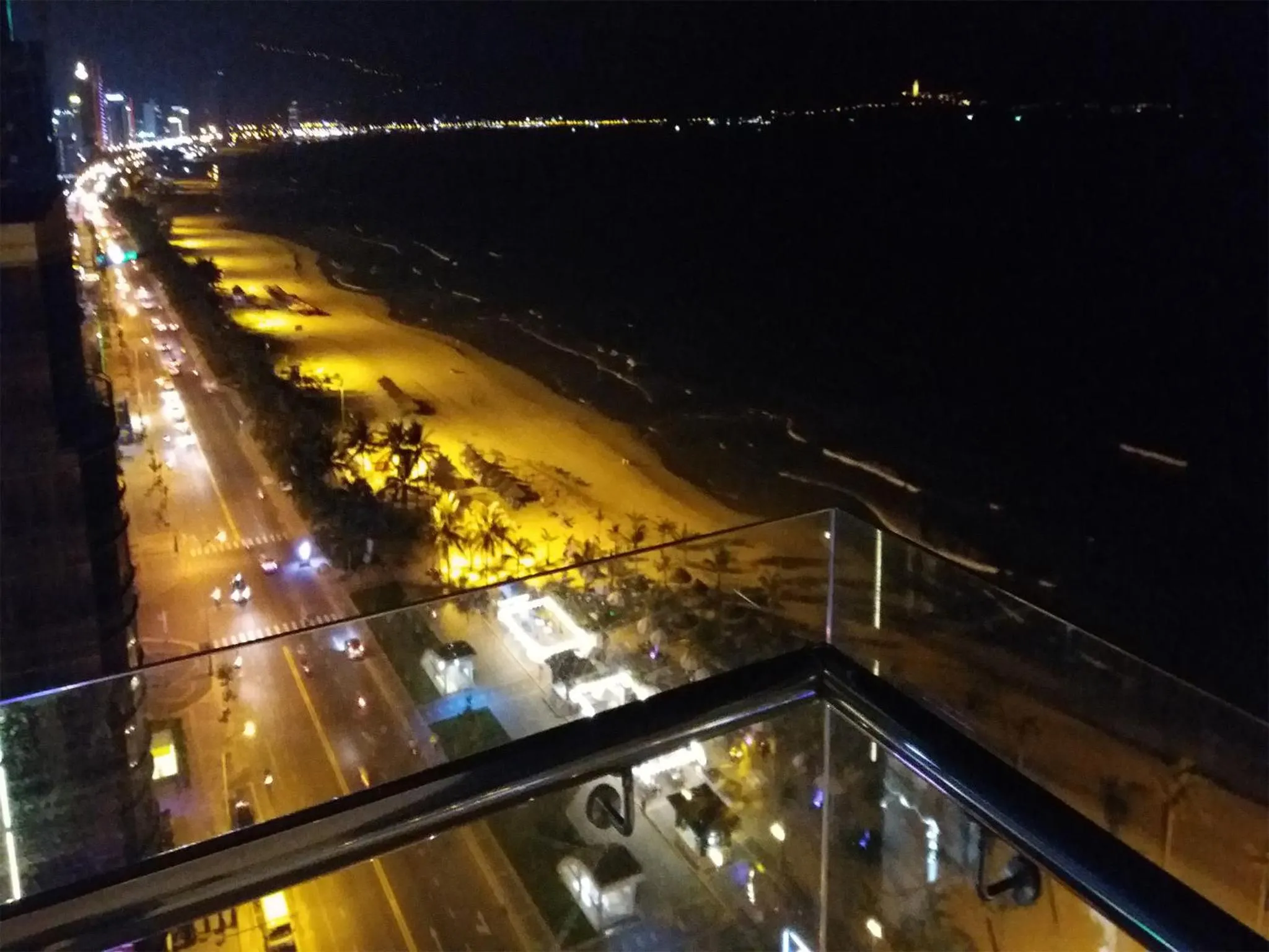 Beach in Yarra Ocean Suites Danang