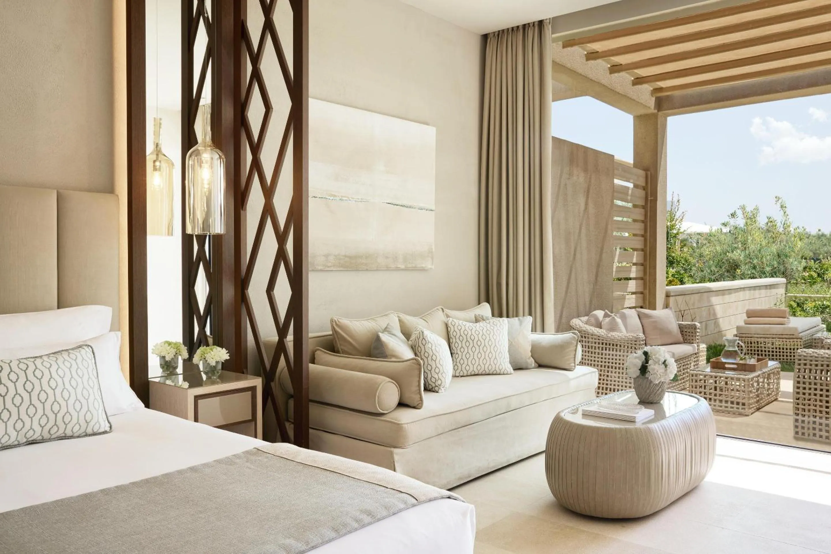 Photo of the whole room, Bed in Sani Dunes