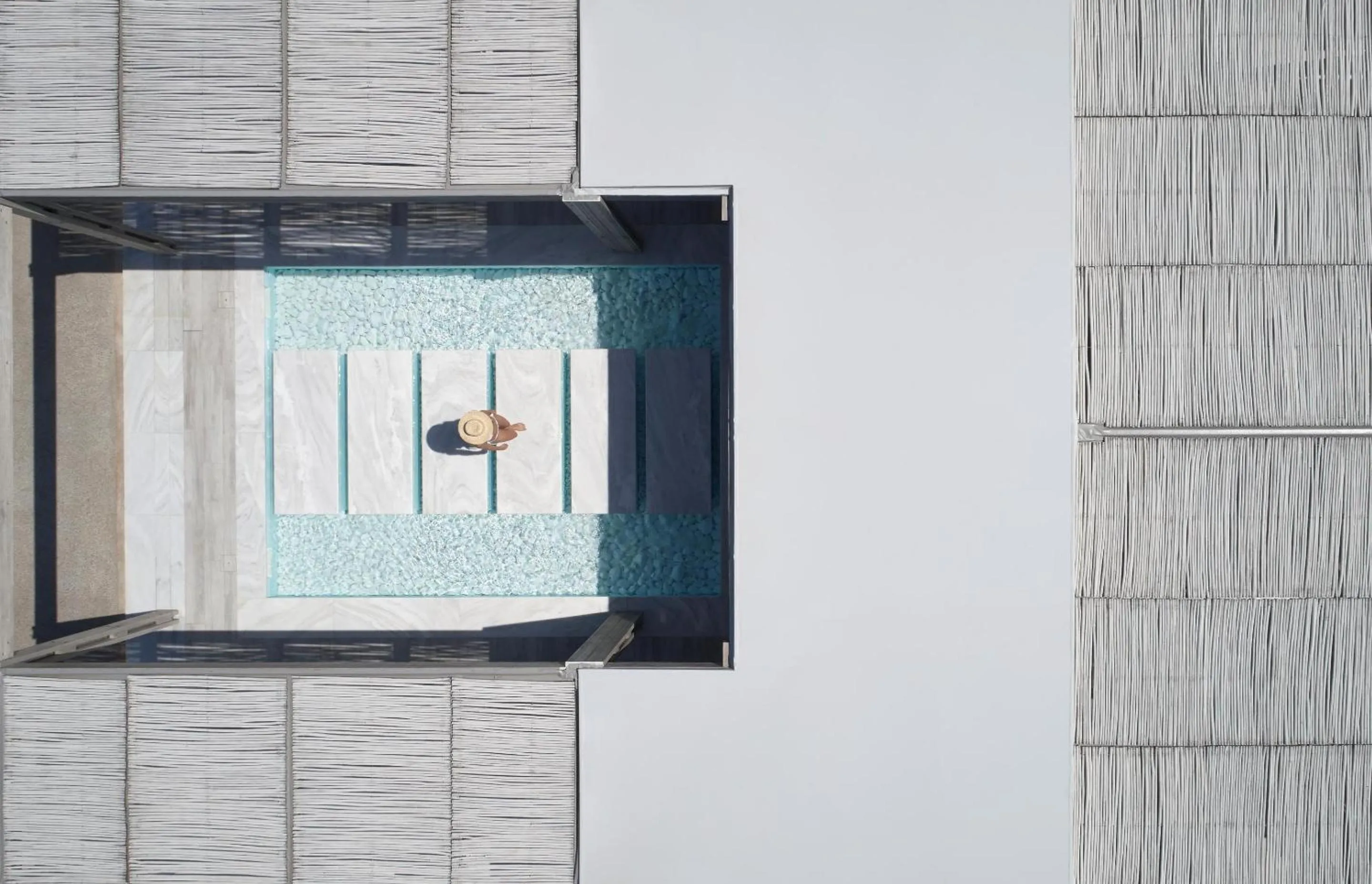 Area and facilities in Sani Dunes