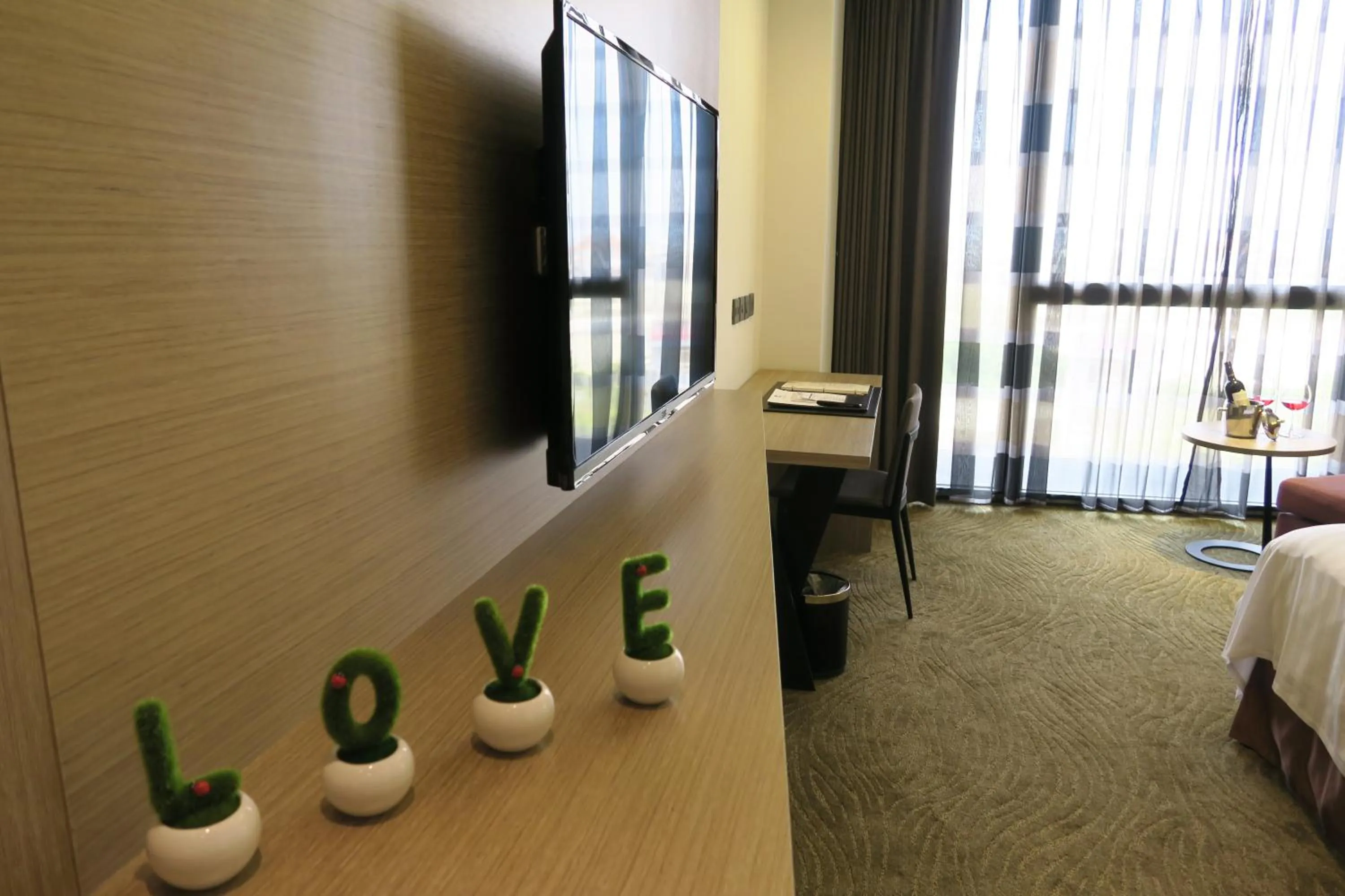 Photo of the whole room in Look Royal Resort